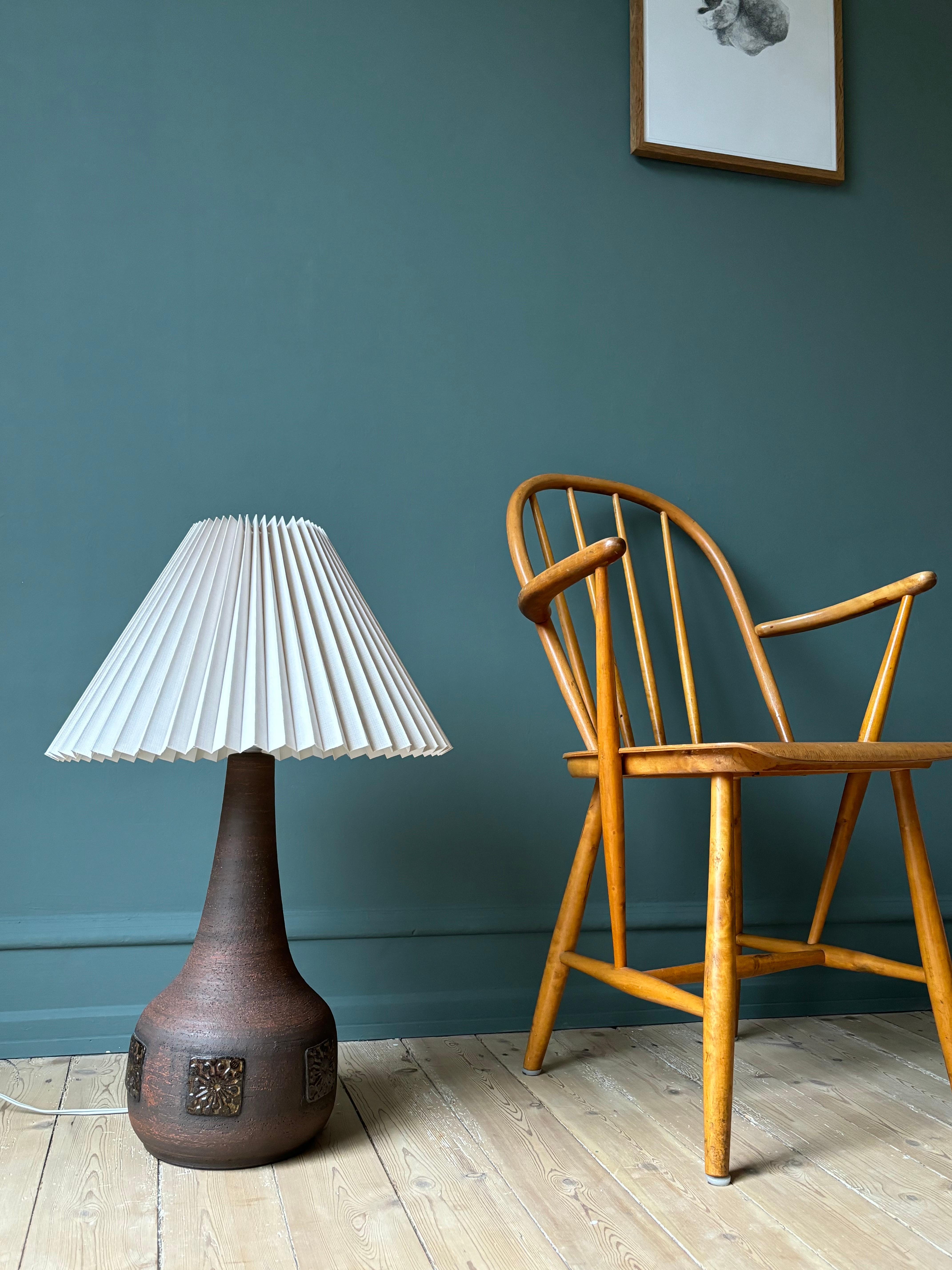 Mid-Century Modern Large Belka Danish Rustic Stoneware Lamp, 1960s For Sale