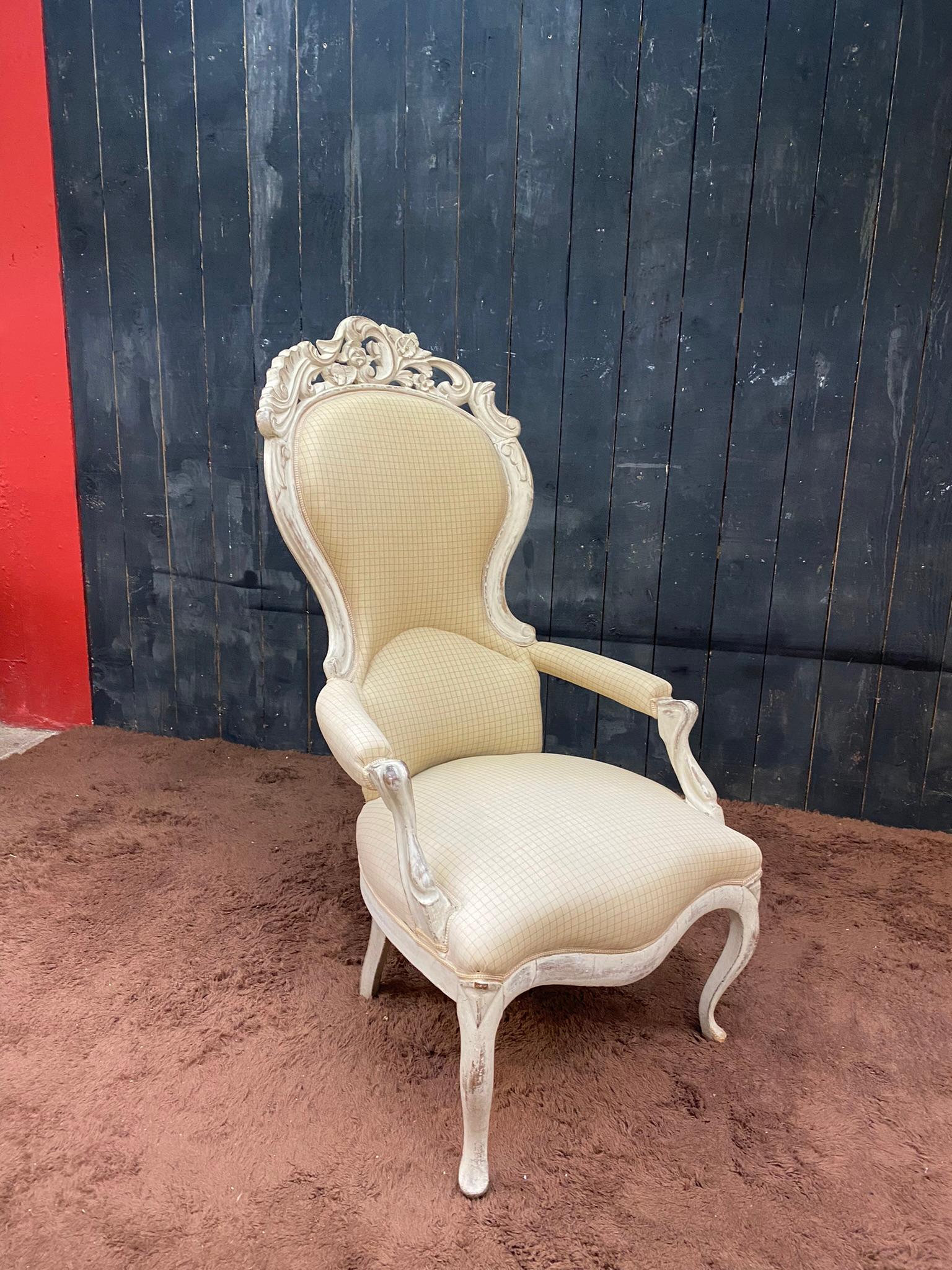Large Bergere Armchair in Louis XV Style, in Painted Wood For Sale 3