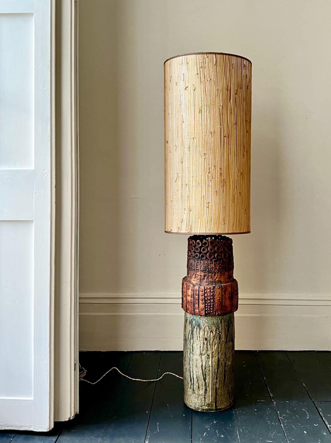 A monumental and unusual lamp by British potter, Bernard Rooke. An early piece, probably dating from the 1960s, and initialled BR on the side.

Large-scale single-piece Rooke lamps are rare to see - kiln size often a limiting-factor - particularly