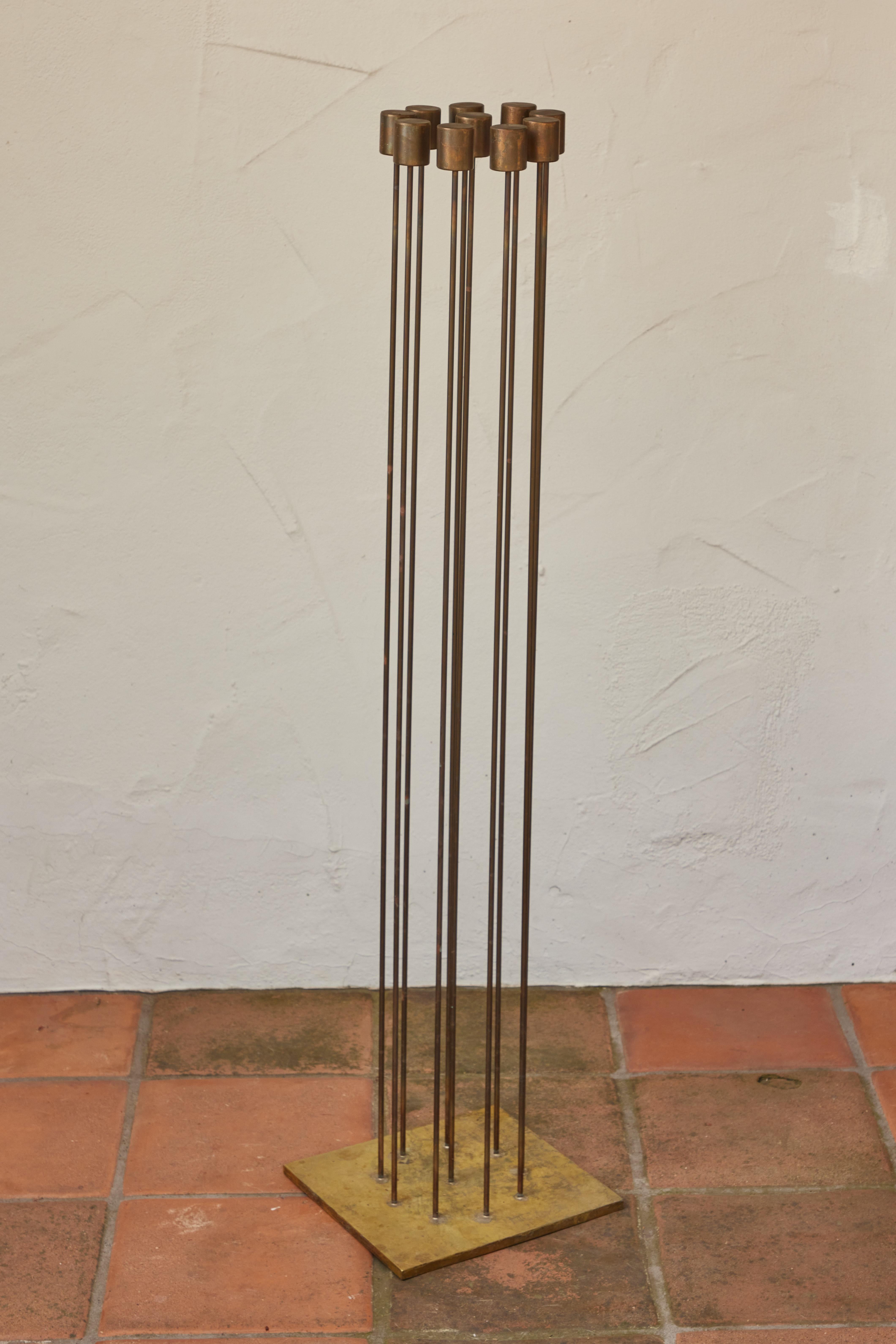 Américain Grande sculpture sonore en laiton, cuivre et argent de Bertoia Studio 10-Rod 'B-2700'. en vente