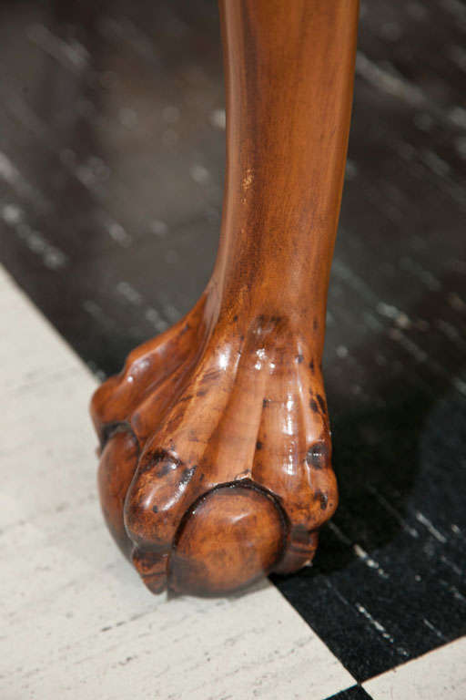 Großer Schreibtisch aus englischem Nussbaummaserholz nach Maß (21. Jahrhundert und zeitgenössisch) im Angebot