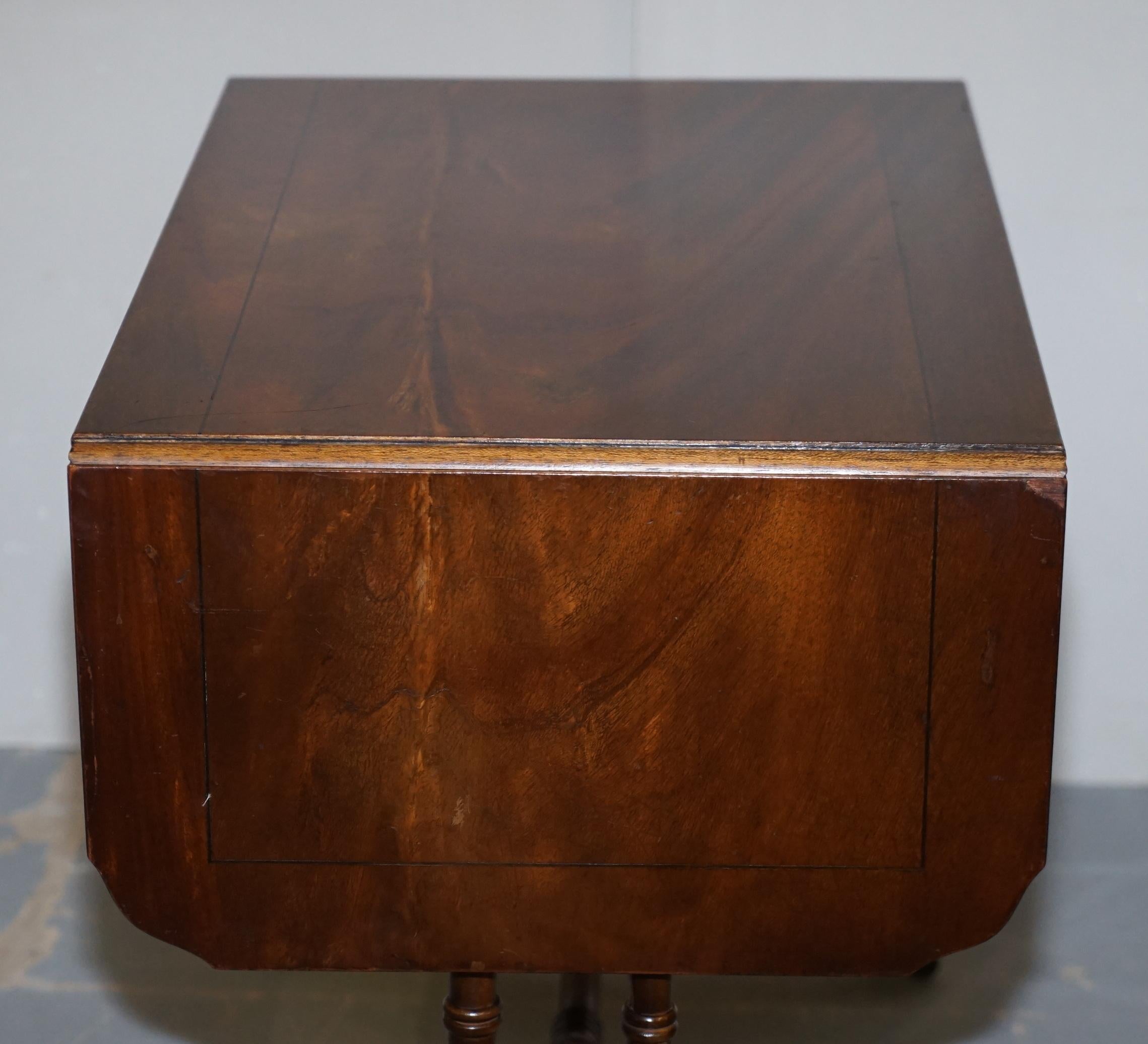 Large Bevan Funnell Extending Flamed Hardwood Side End Lamp Card Table Lion Feet For Sale 6
