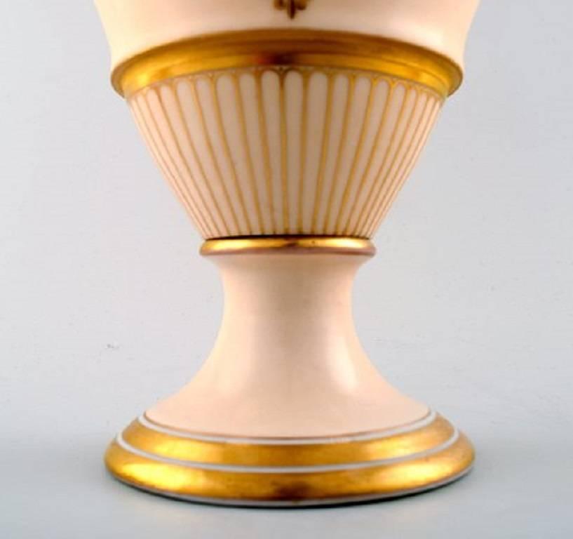 Danois Grand vase B&G, Bing & Grondahl en rose avec poignées en or, cachet ancien en vente