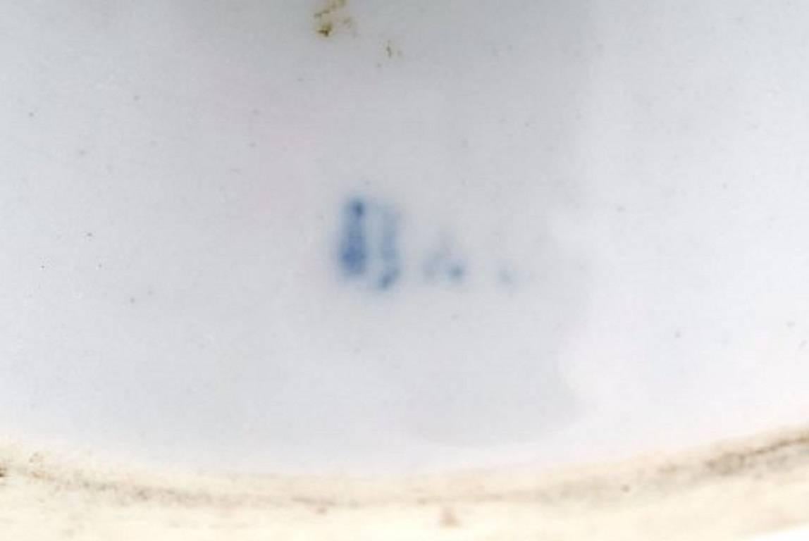 Milieu du XIXe siècle Grand vase B&G, Bing & Grondahl en rose avec poignées en or, cachet ancien en vente
