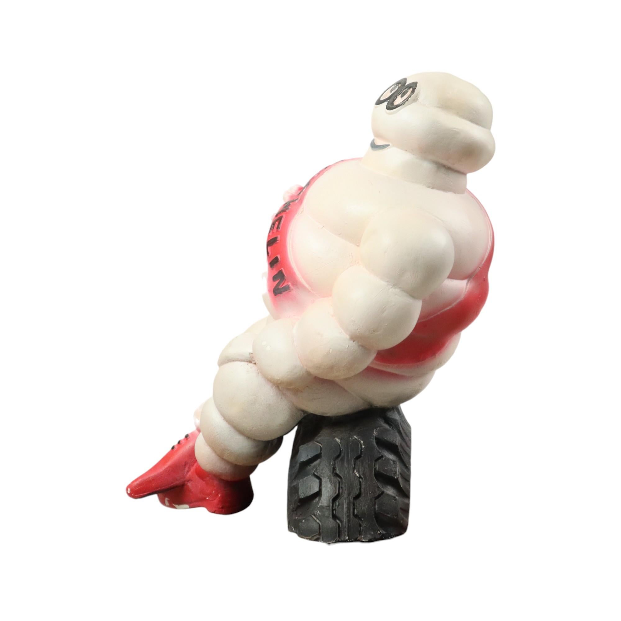 Gran estatua publicitaria Bibendum Michelin de escayola 36cm Yeso en venta