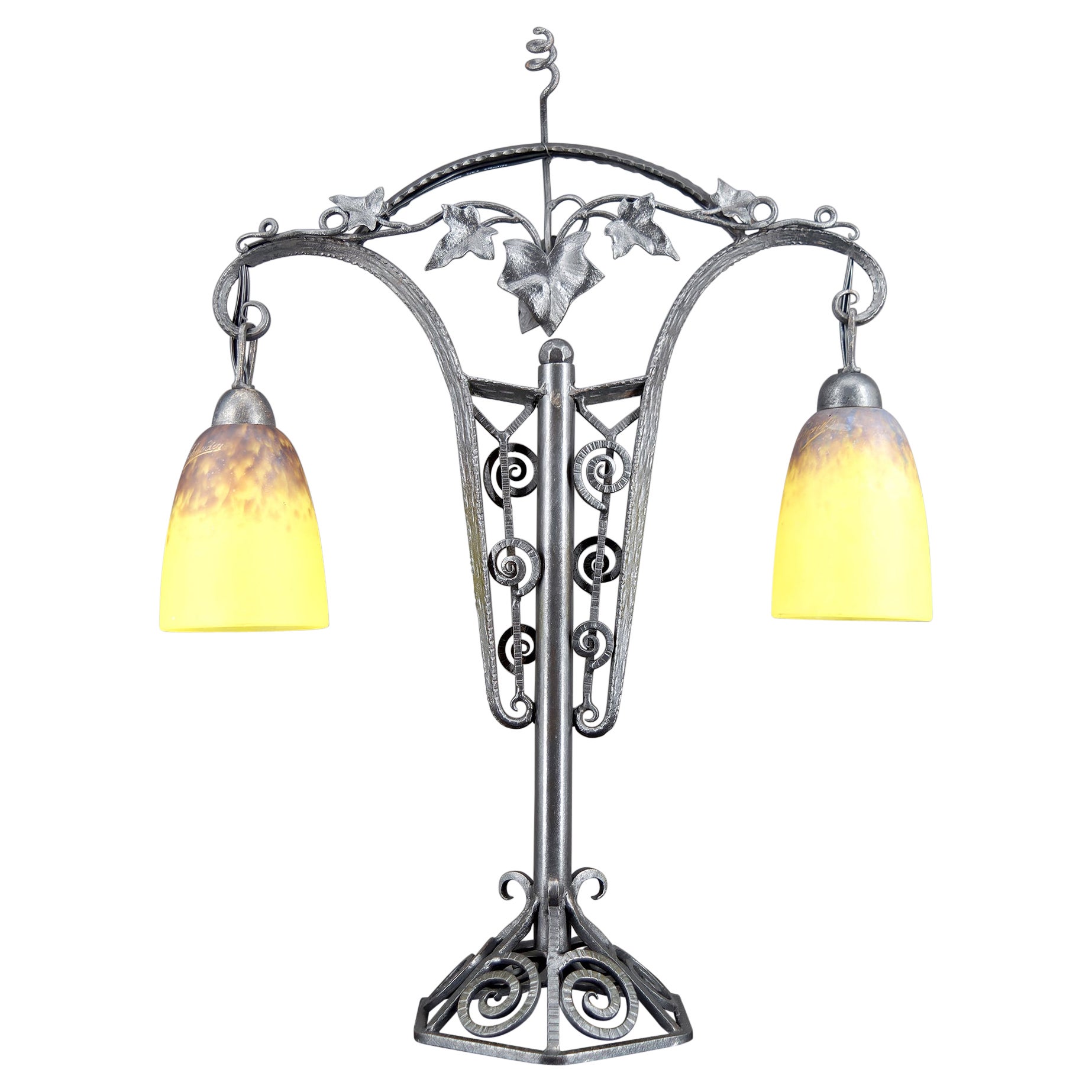 Large Bicéphalous Wrought Iron Lamp by Schneider, France, Art Deco, Circa 1920 For Sale