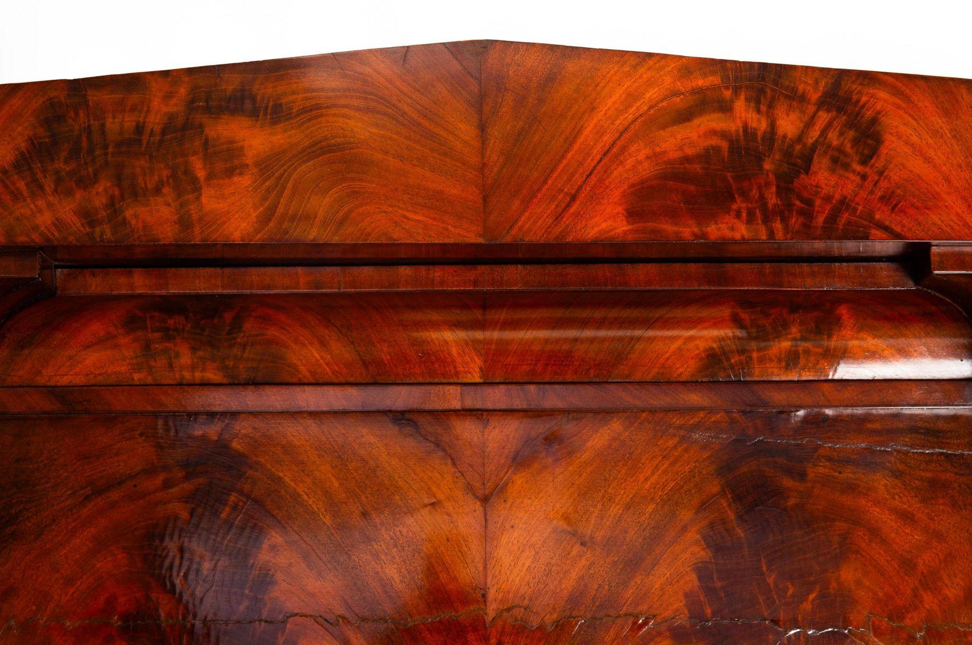 Large Biedermeier Antique Mahogany Pier Mirror and Console Table ca. 1820-40 For Sale 10