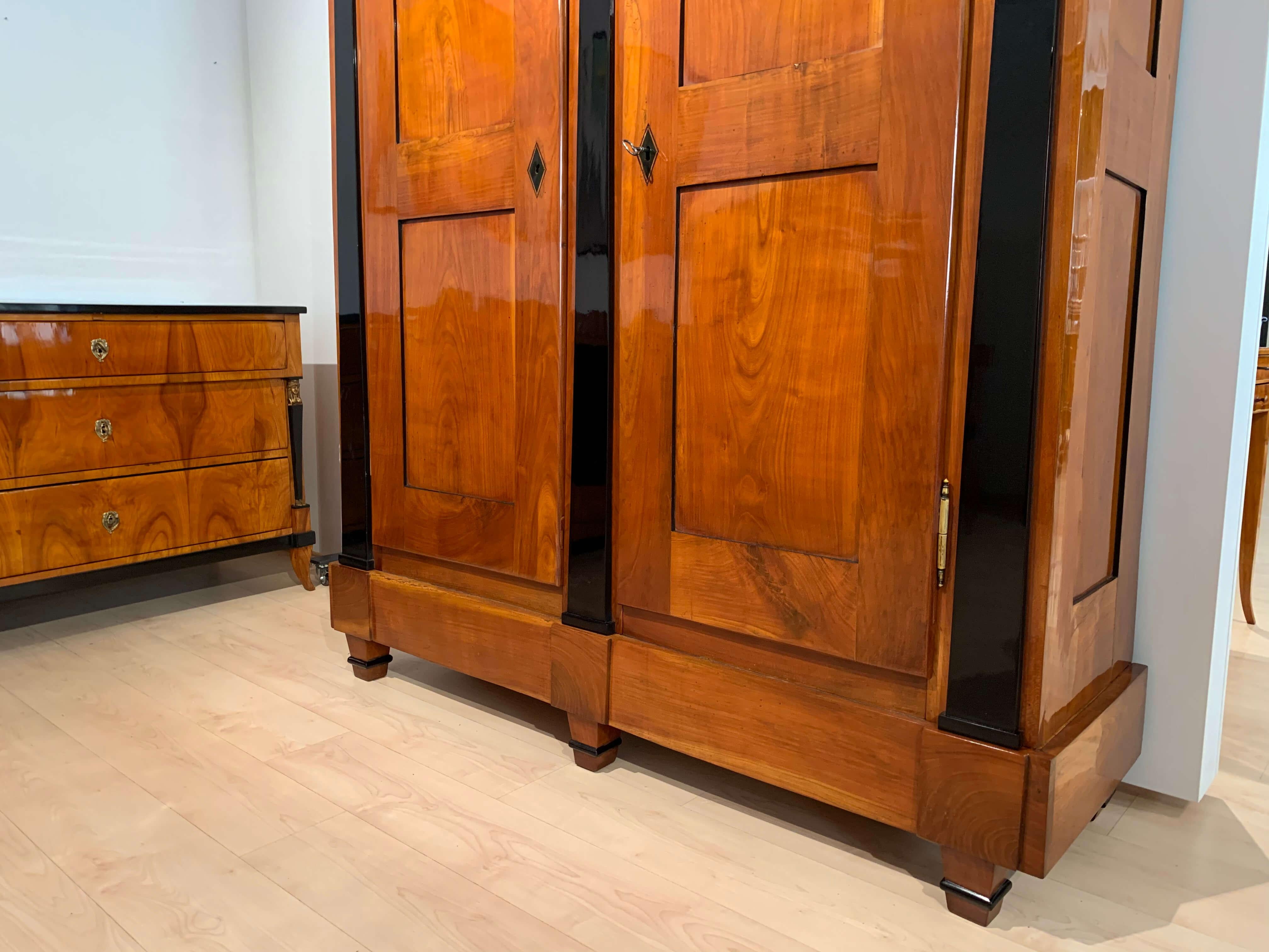 Large Biedermeier Armoire, Cherry Solid Wood, Southwest Germany, circa 1820 In Good Condition In Regensburg, DE