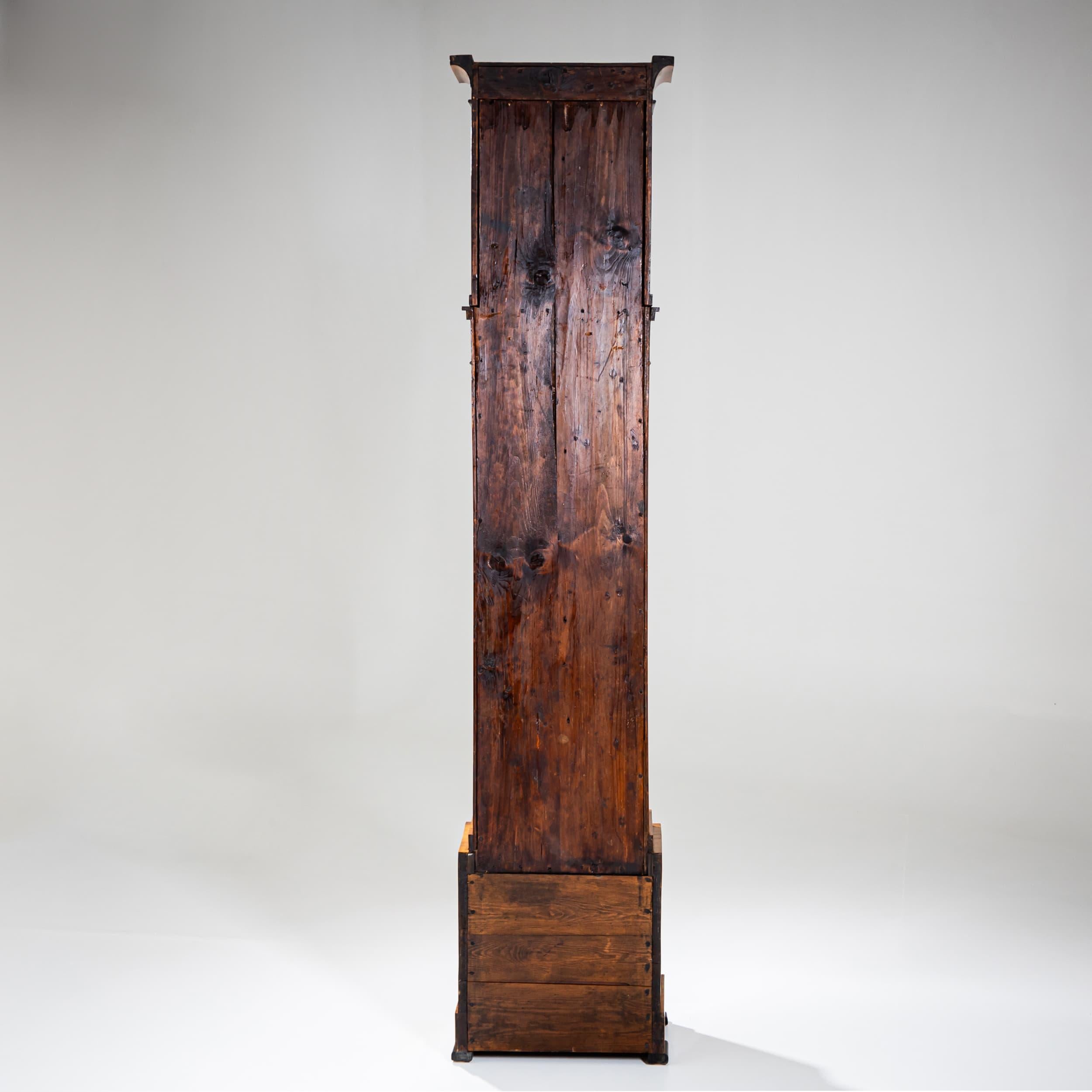 Grande orologio a cassa lunga Biedermeier in legno di ciliegio, Germania, 1820 circa in vendita 4