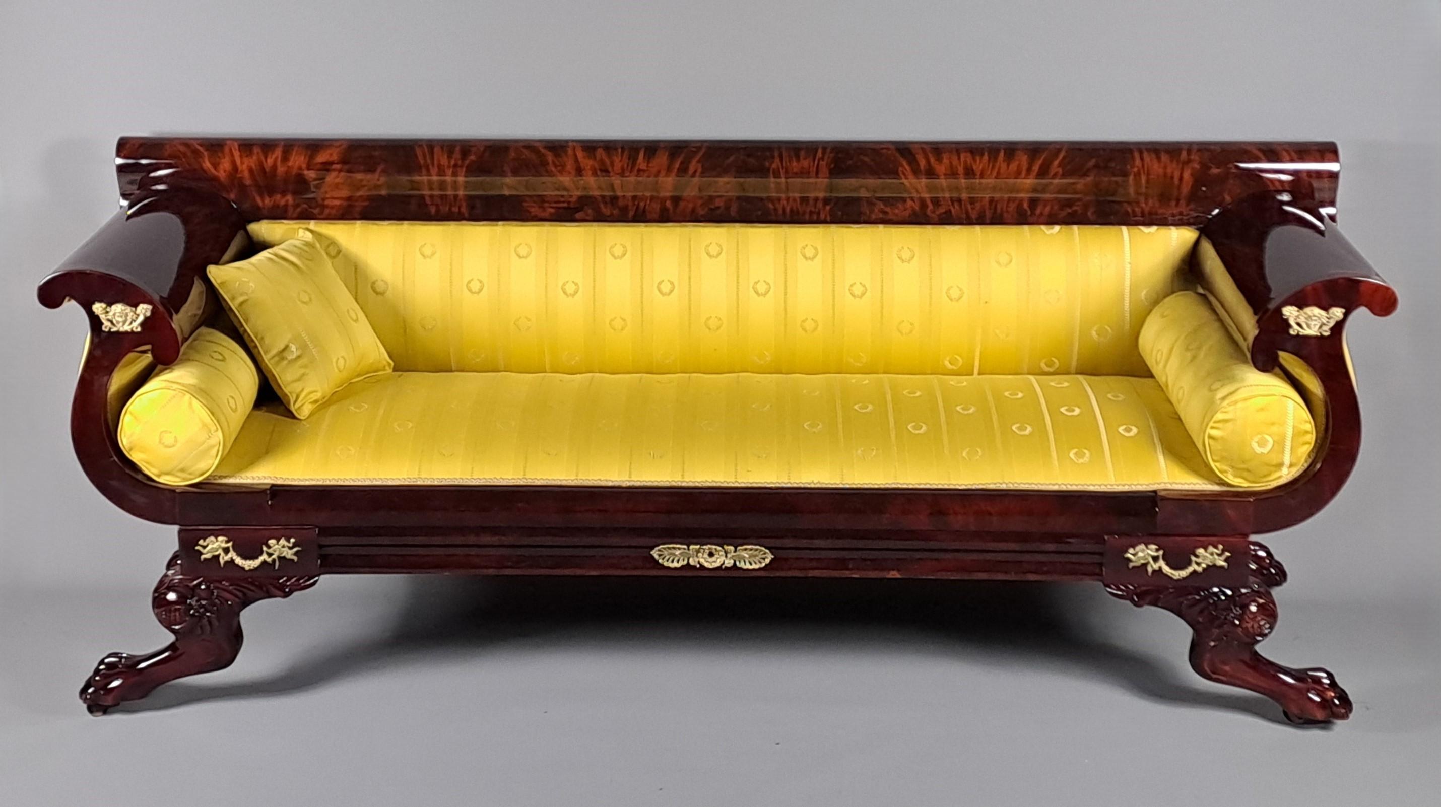 Sofá / Banqueta Biedermeier Grande En Caoba Burl en venta 3