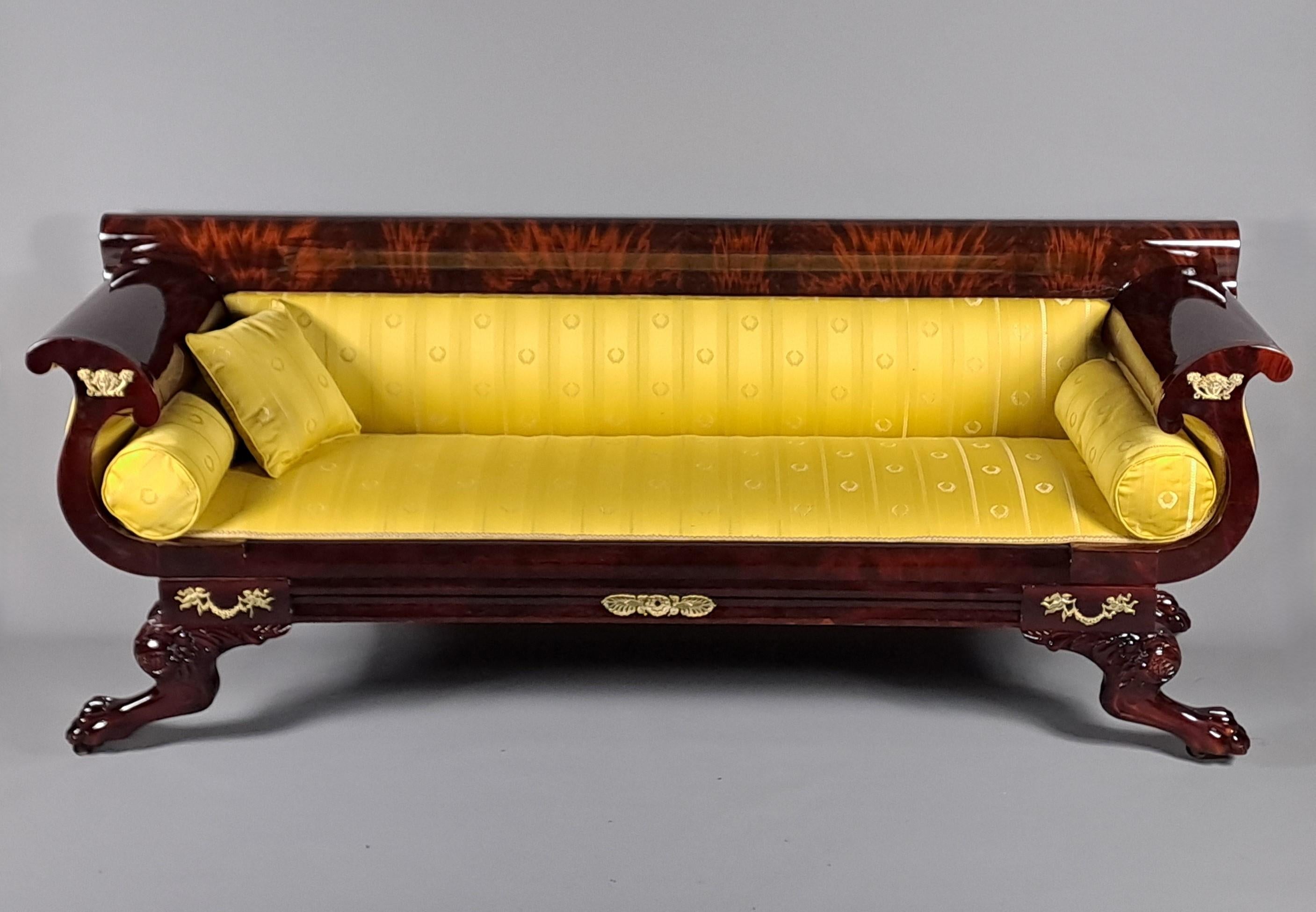 Sofá / Banqueta Biedermeier Grande En Caoba Burl en venta 4