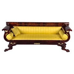 Grande divano/banchetto Biedermeier in radica di mogano