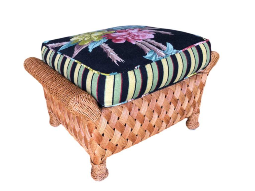 Grande chaise longue en osier tressé « Big Daddy » avec repose-pieds assorti en vente 2