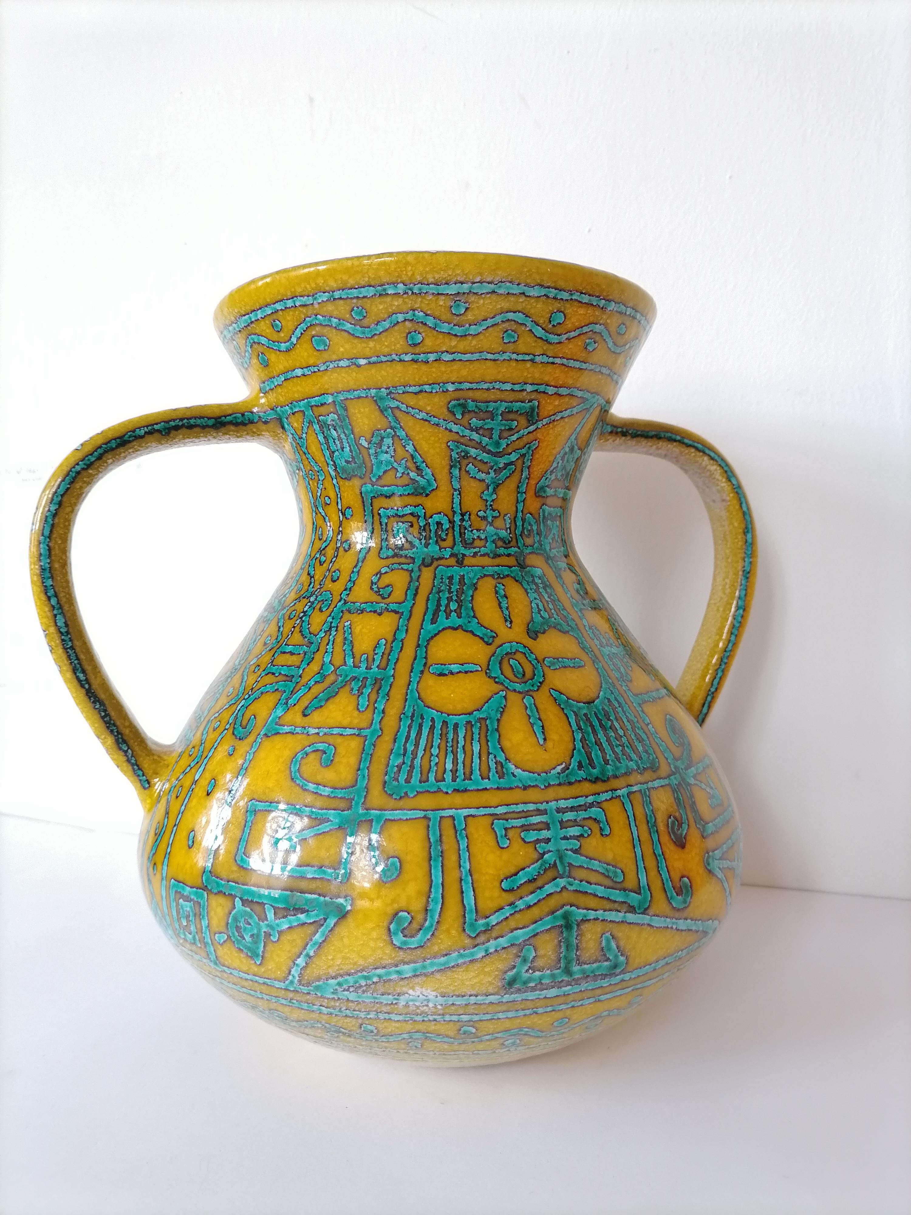Mid-20th Century Large Bitossi Ceramic Vase Majolique Style 1950