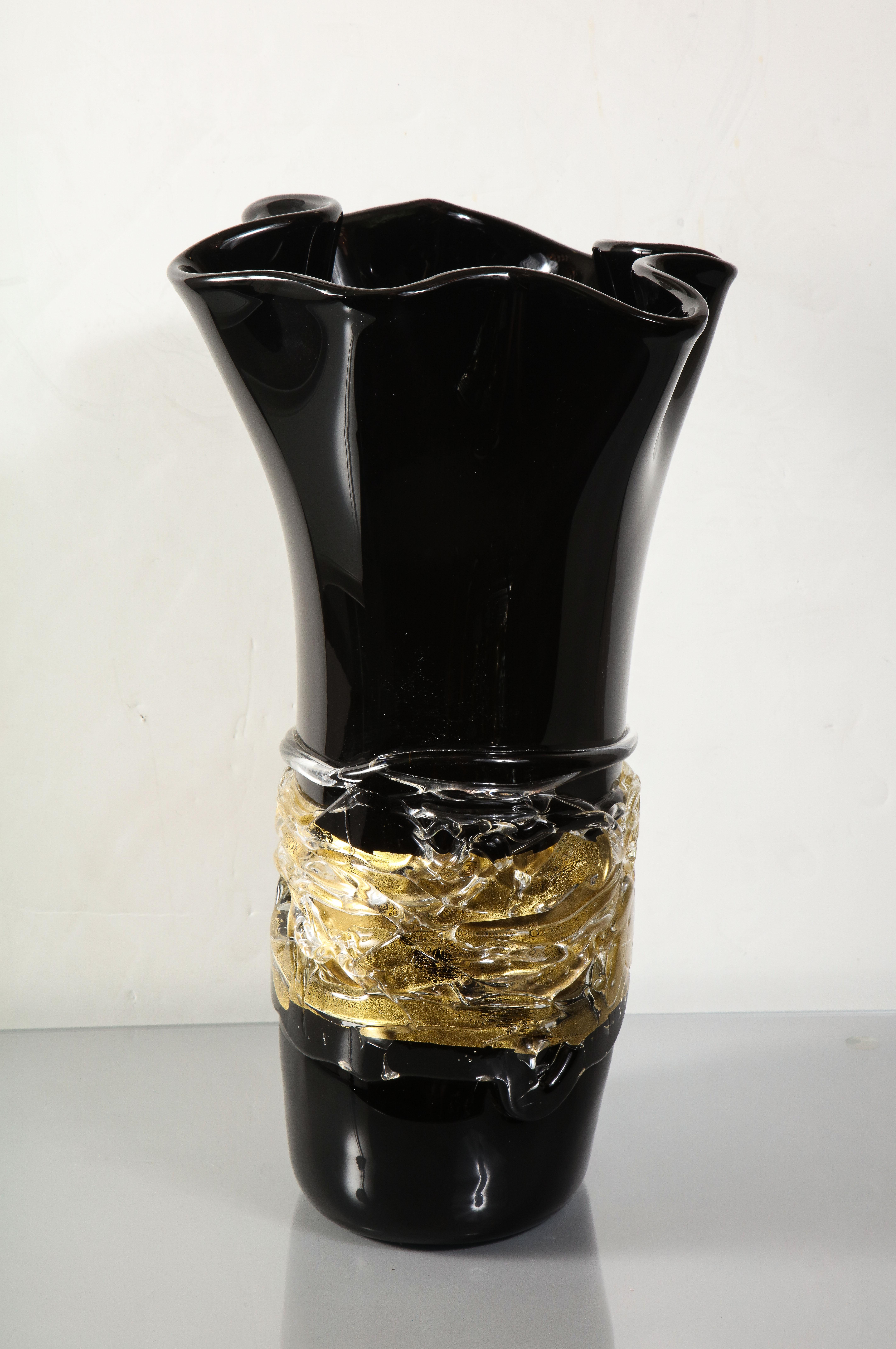 black and gold vase large