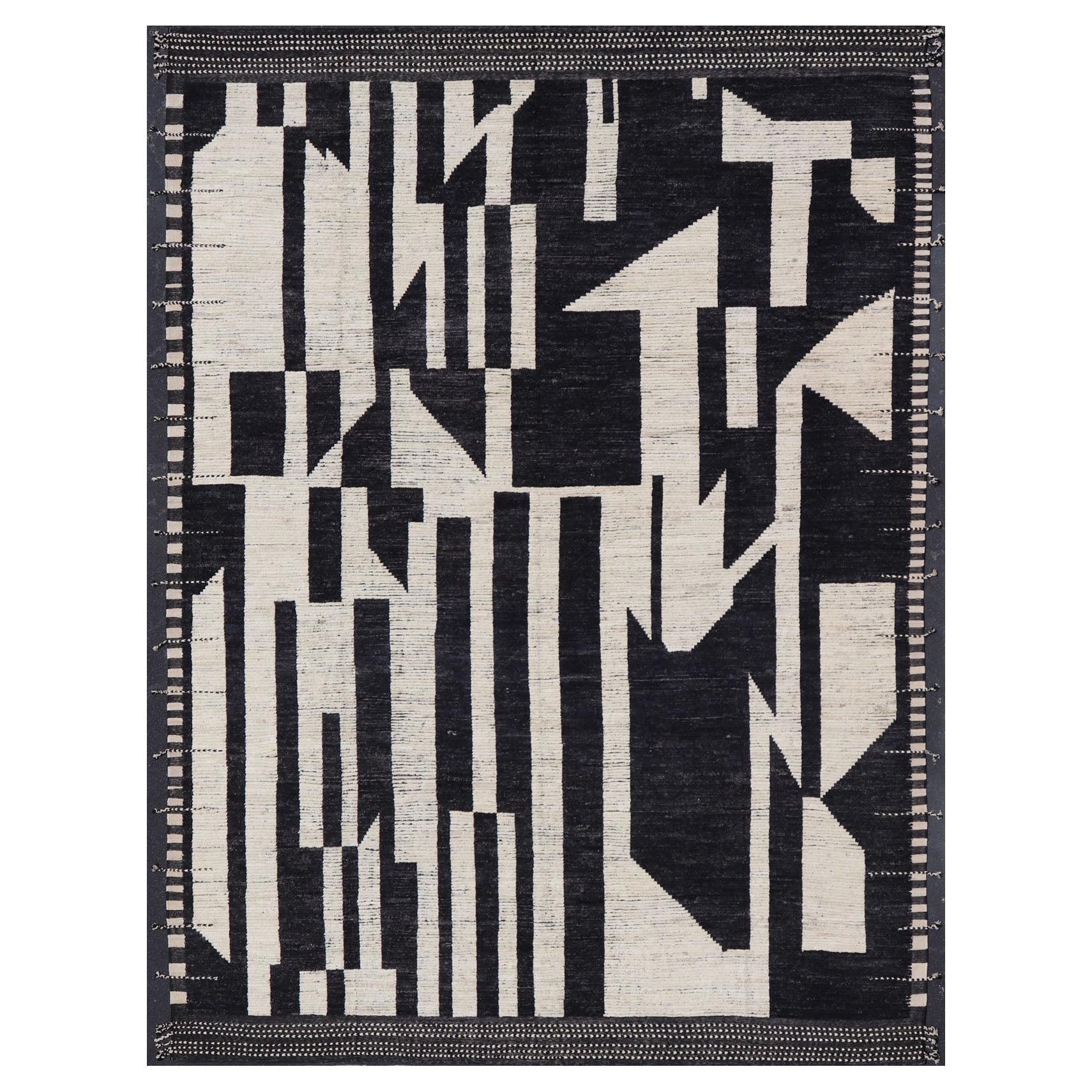 Grand tapis abstrait moderne et décontracté noir et ivoire surdimensionné en vente