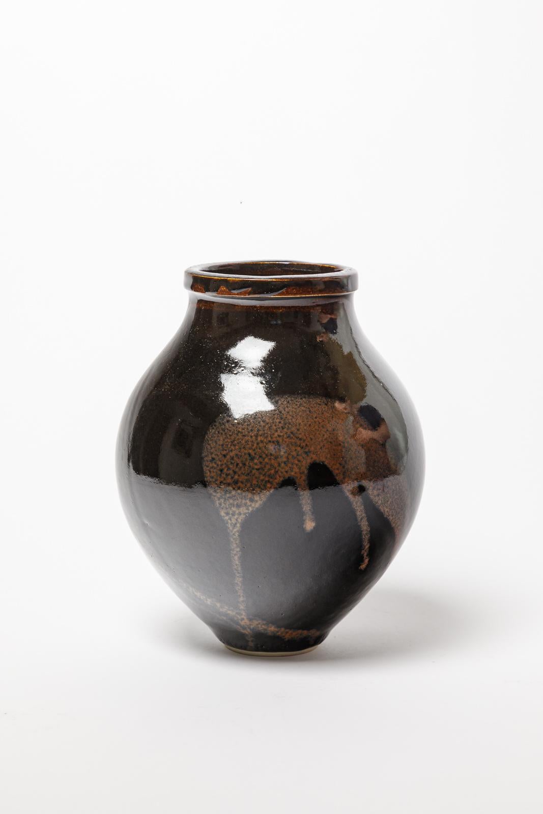 Modern Large black and red  handmade stoneware ceramic vase by ATOI circa 2010 24 cm For Sale