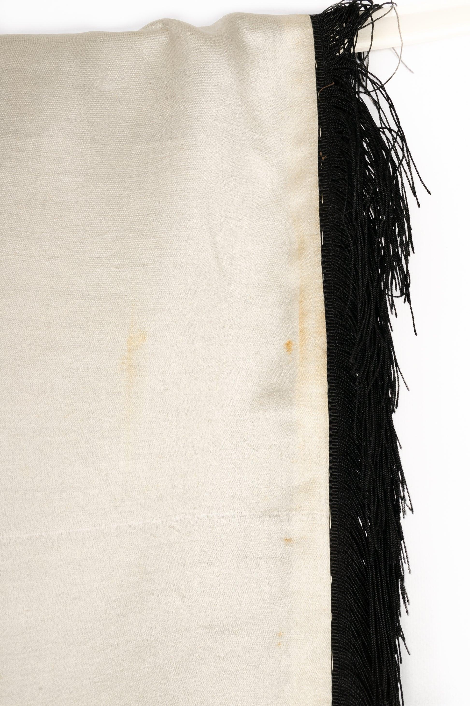 Large Black and White Silk Stole, 1920-1930s For Sale 3