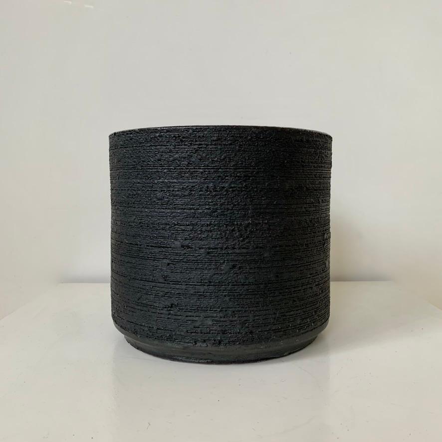Mid-Century Modern Grande céramique noire de Rogier Vandeweghe pour Amphora, circa 1964, Belgique. en vente
