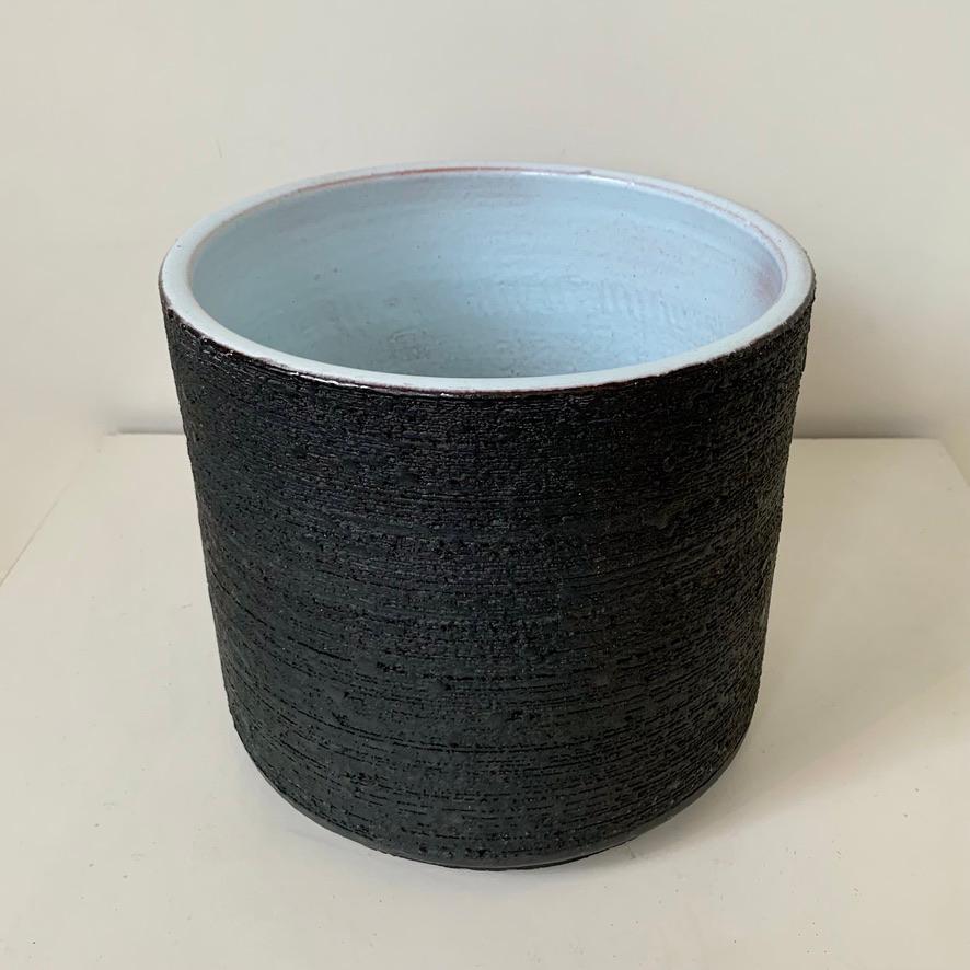 Émaillé Grande céramique noire de Rogier Vandeweghe pour Amphora, circa 1964, Belgique. en vente