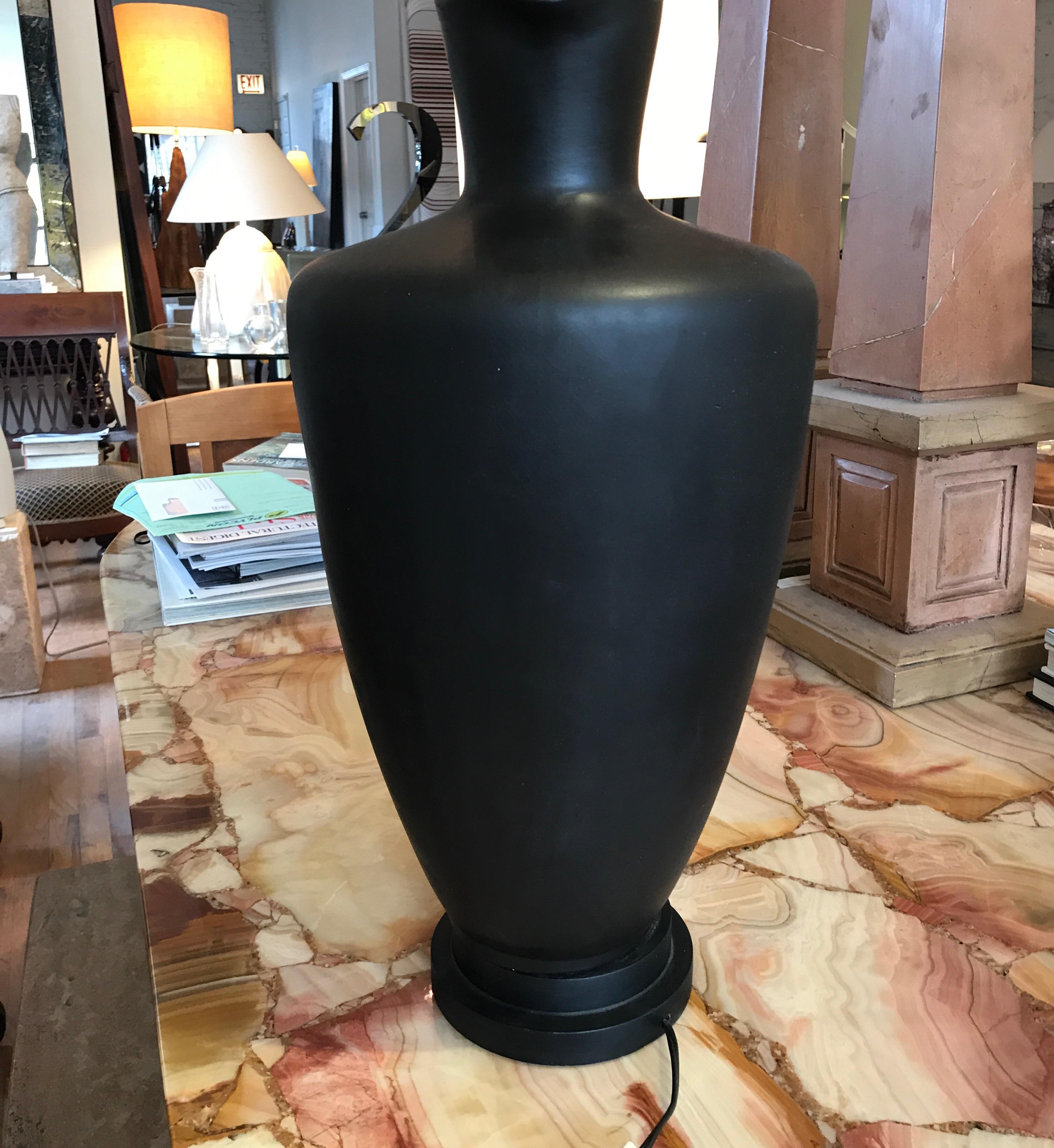 Large Black Ceramic Pitcher Form Lamp	 In Good Condition For Sale In Chicago, IL
