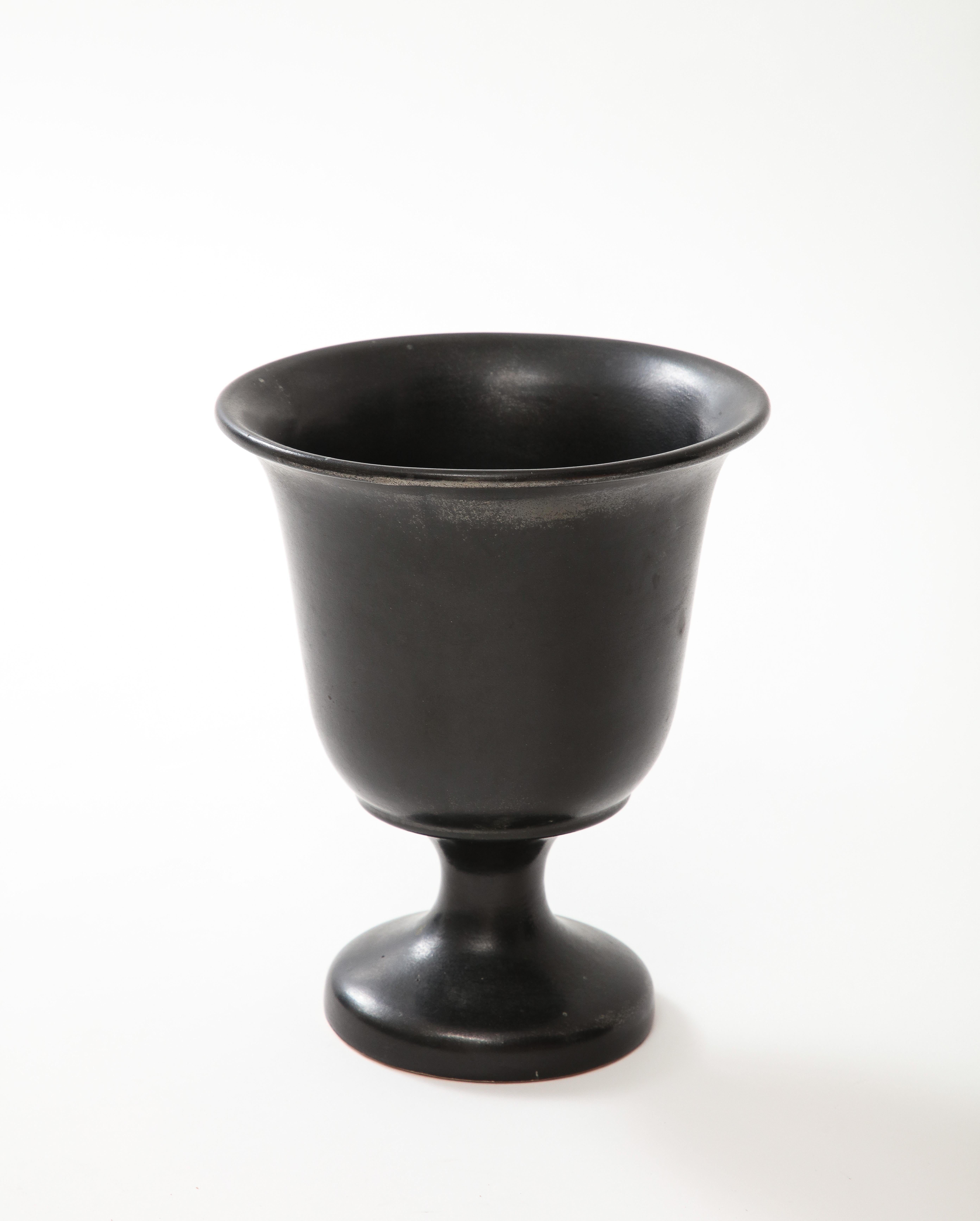 Large Black Chalice Vase, France, c, 1960 signed ‘Chambord’ For Sale 5