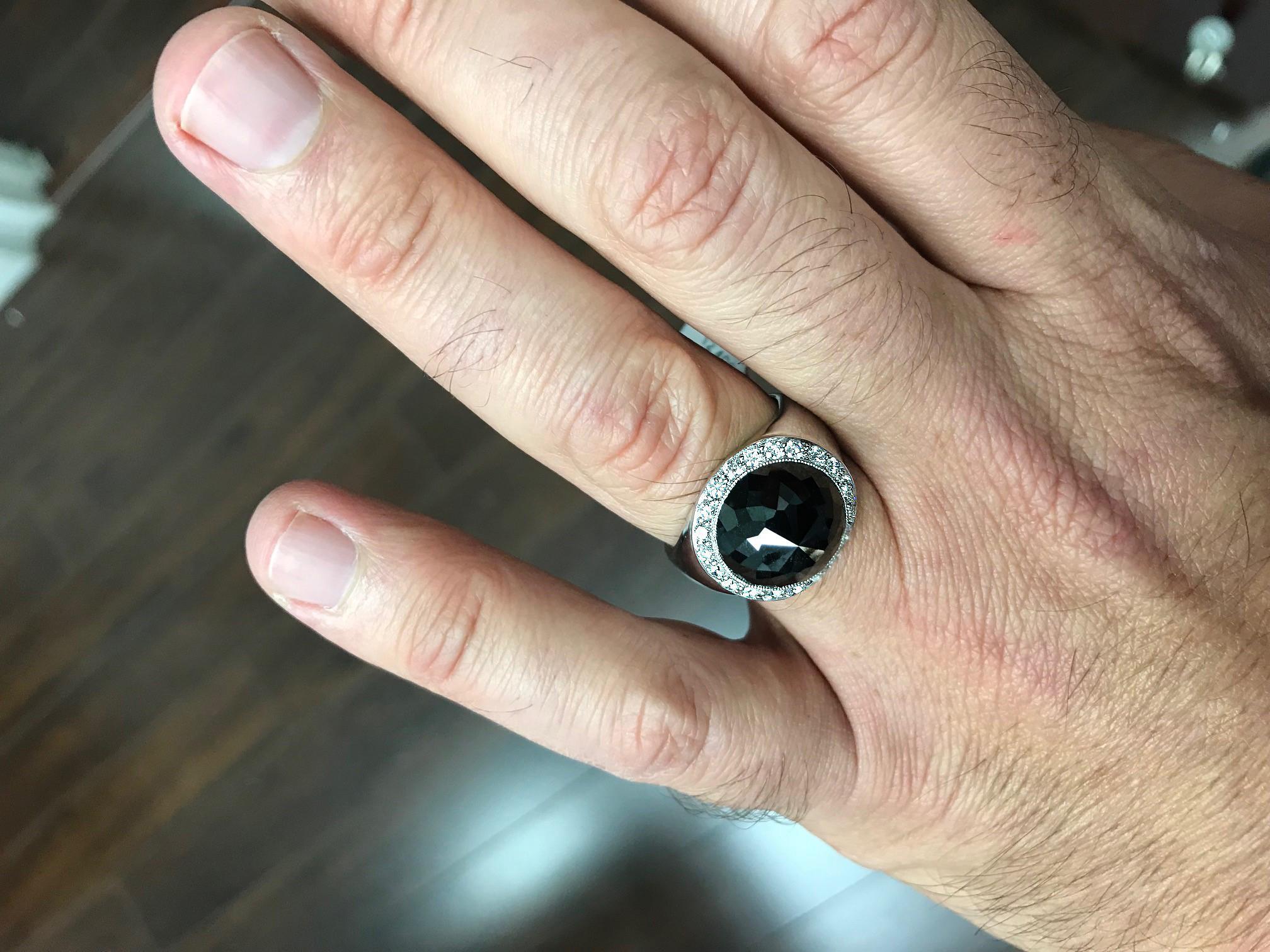 Großer schwarzer Diamant Platin Herrenring 4