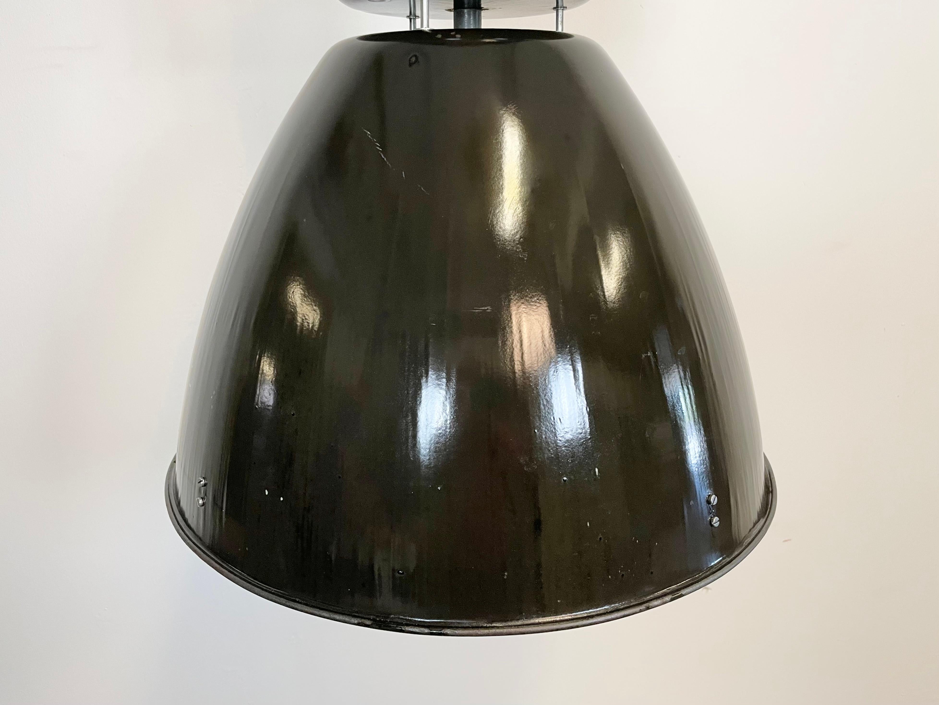 Aluminum Large Black Enamel Industrial Factory Lamp from Elektrosvit, 1960s