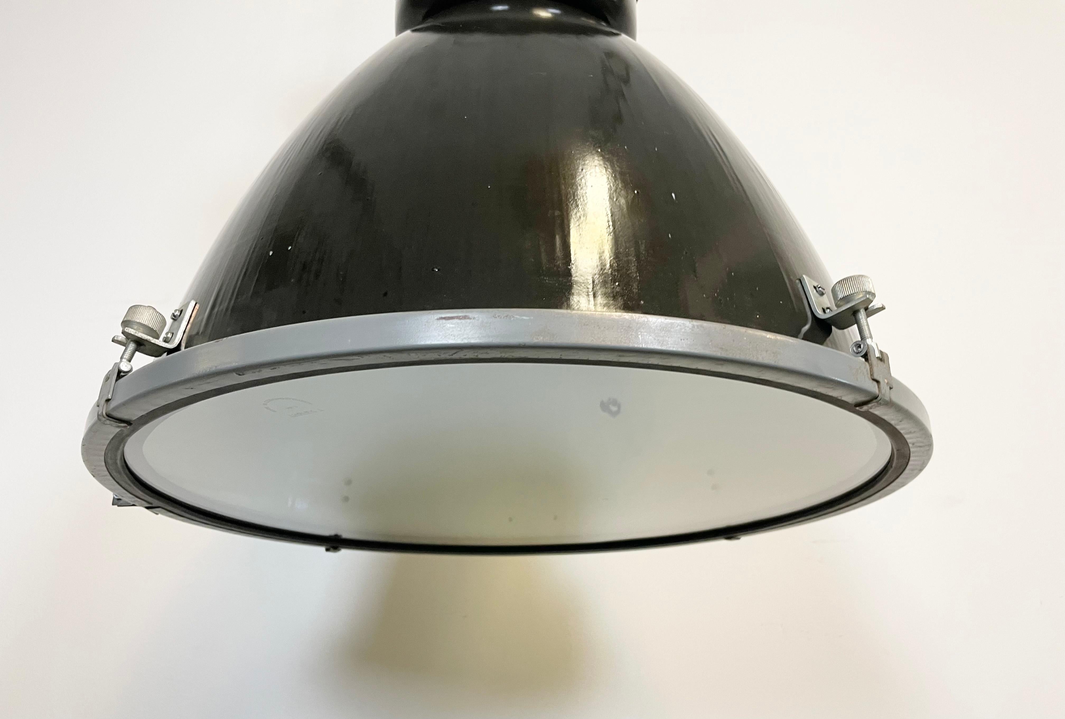 Large Black Enamel Industrial Lamp with Clear Glass Cover from Elektrosvit 2