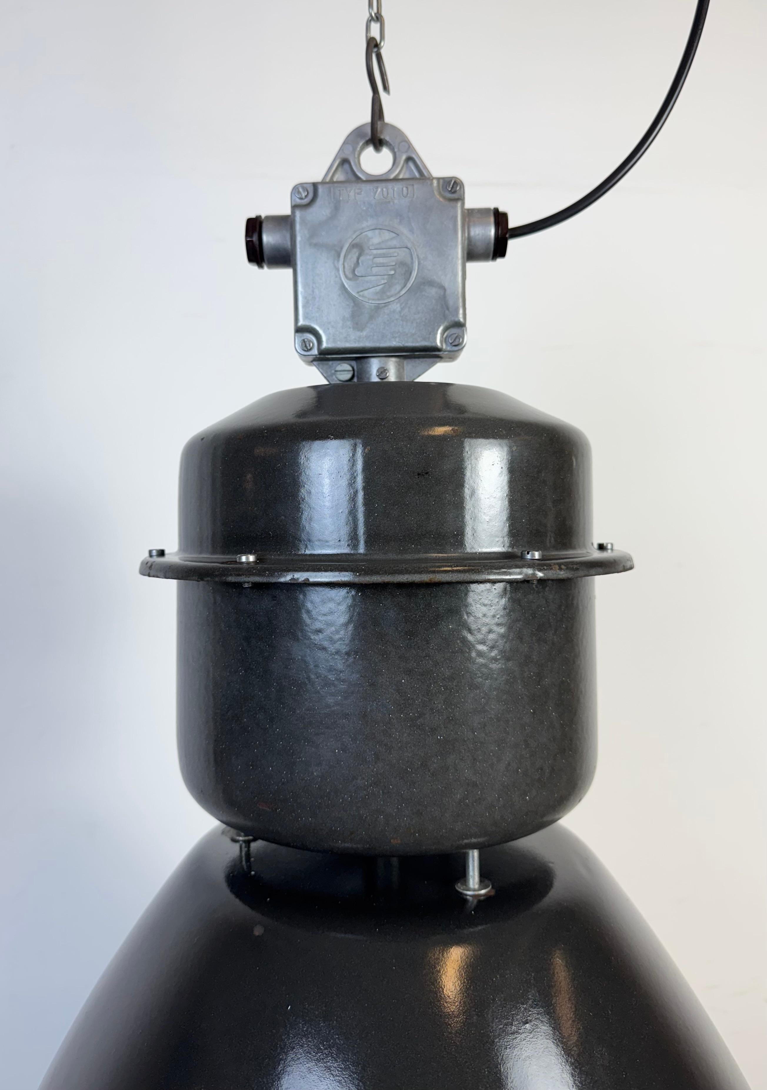 Aluminum Large Black Enamel Industrial Pendant Lamp from Elektrosvit, 1960s For Sale