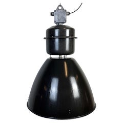 Große schwarze Emaille-Industrie-Pendelleuchte von Elektrosvit, 1960er Jahre