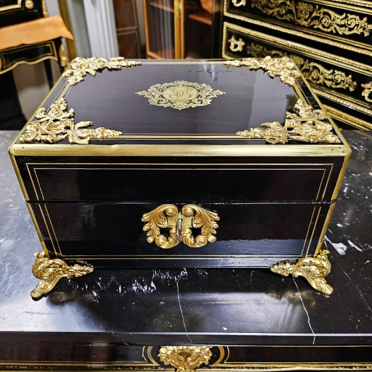 Large Black French Napoleon III Boulle Gilt Bronze  Decorative Box 19th Century In Good Condition In Paris, FR