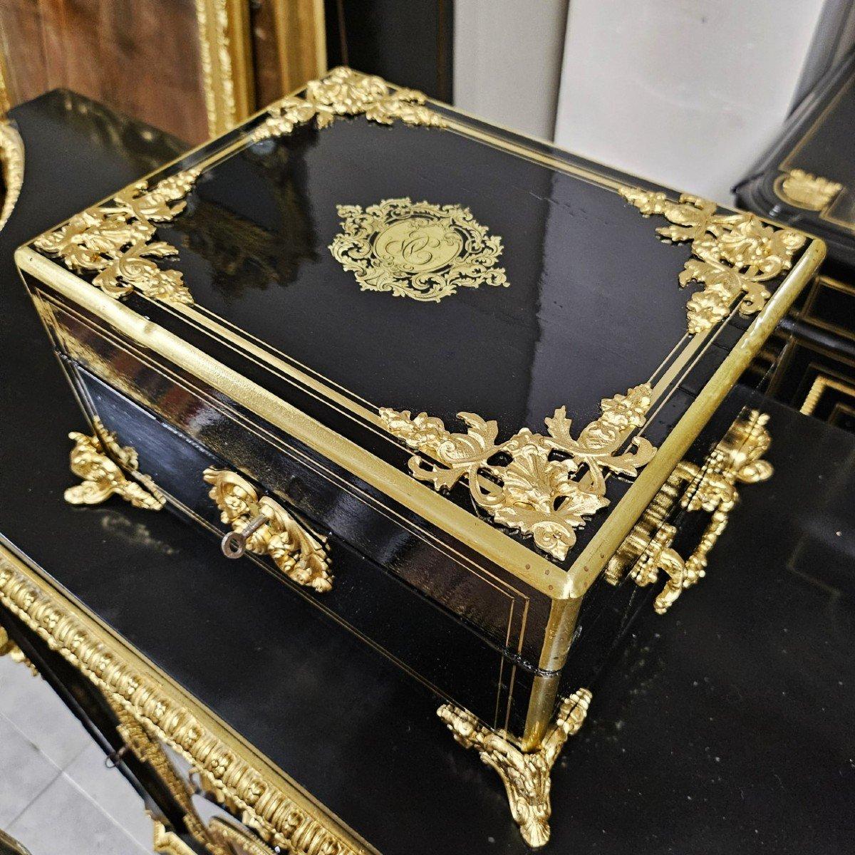 Large Black French Napoleon III Boulle Gilt Bronze  Decorative Box 19th Century 4