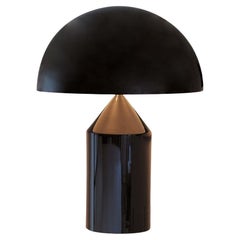 Grande lampe de bureau Atollo noire brillante par Vico Magistretti 