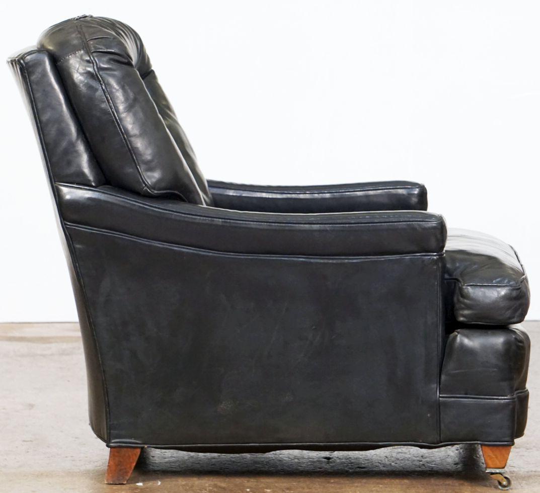 Grand fauteuil lounge en cuir noir Bloomingdale's en vente 6