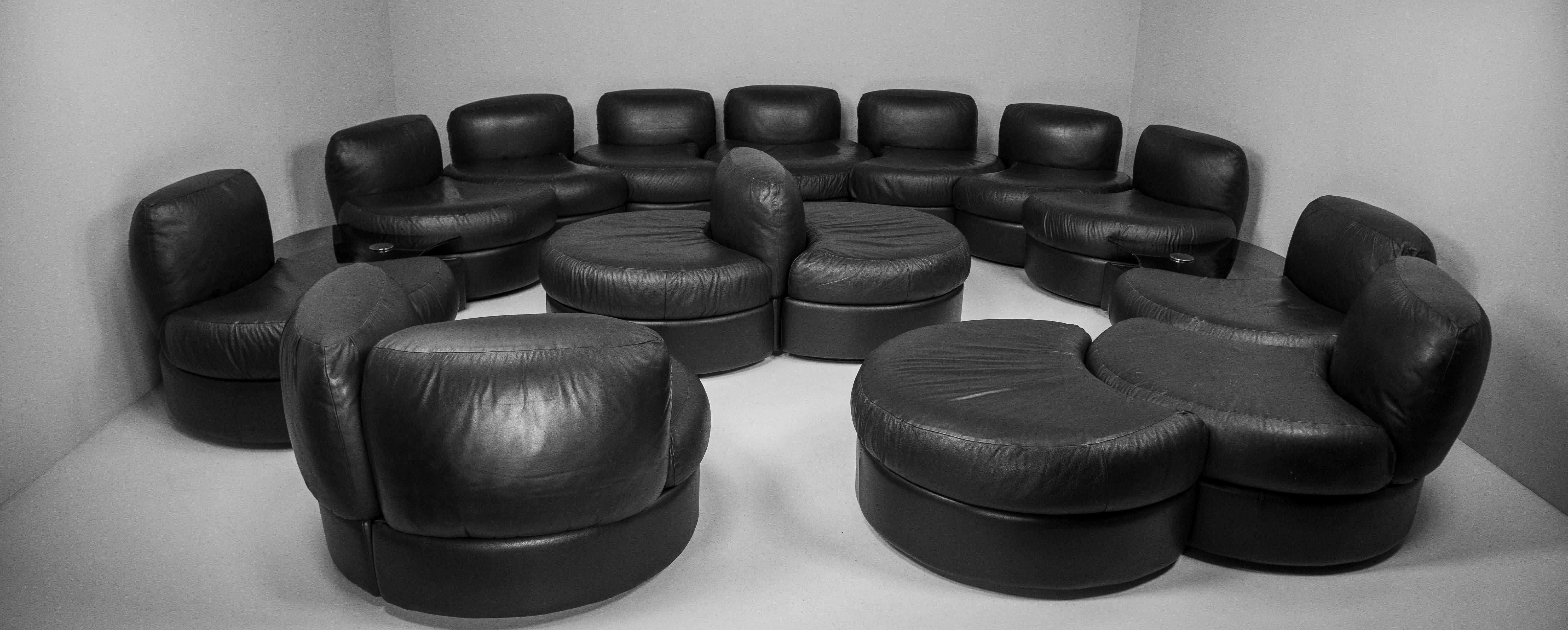 Large Black Leather Sectional Sofa Set by Tecnosalotto Mantova, Italy, 1970s 4
