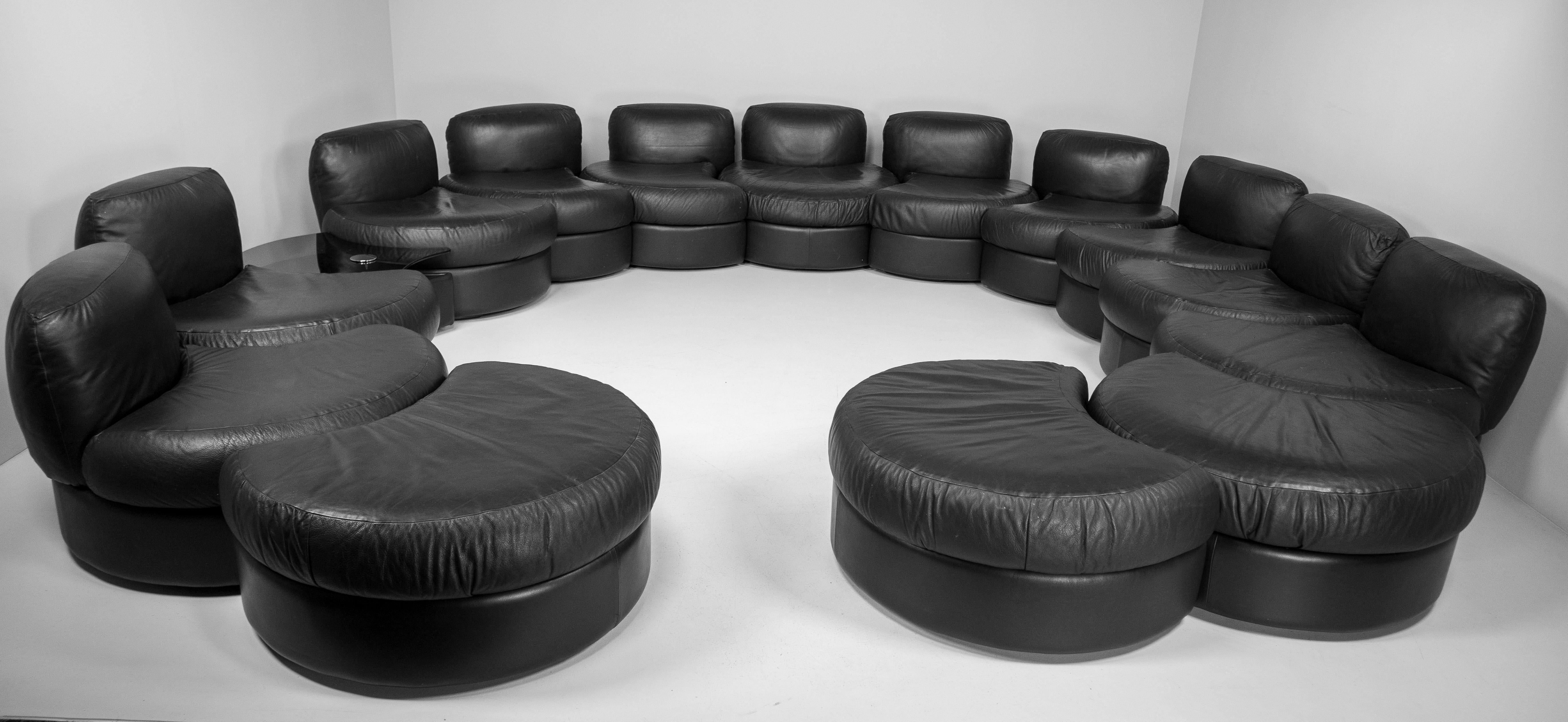 Mid-Century Modern Large Black Leather Sectional Sofa Set by Tecnosalotto Mantova, Italy, 1970s