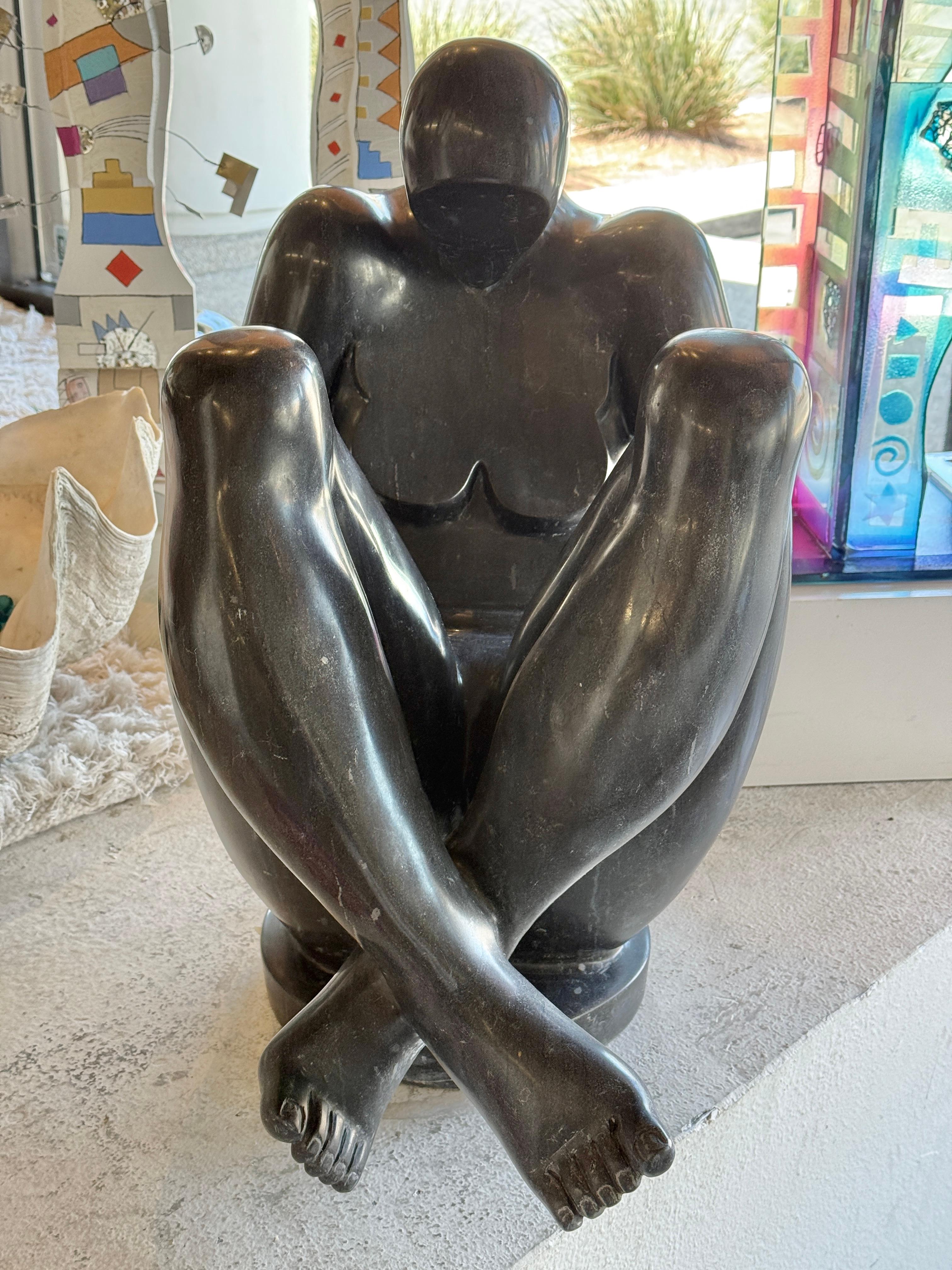Gran Escultura Cubista de Mármol Negro Mujer Desnuda en venta 4