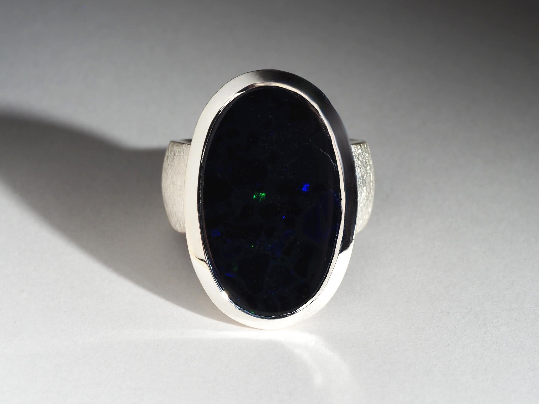 Large Black opal ring Mens opal jewelry Australian opal natural Blue opalescence For Sale 3