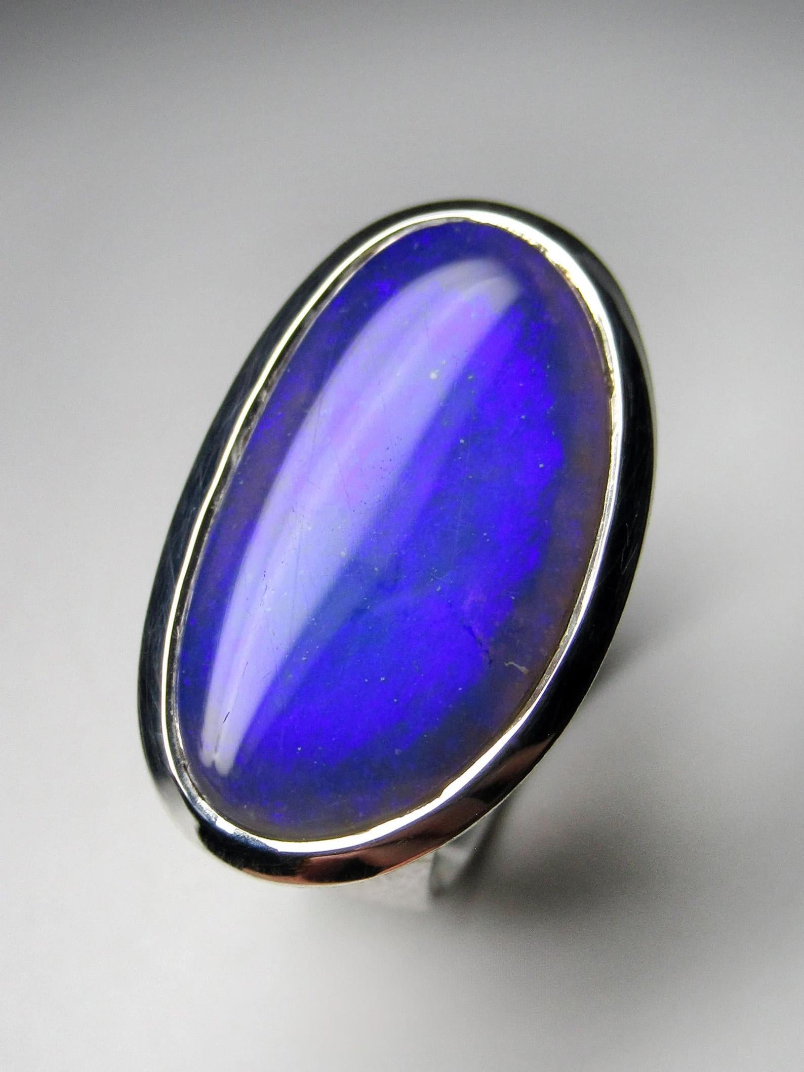 Large Black Opal Silver Ring Colorful Australian Gemstone Mens ring vintage In New Condition In Berlin, DE