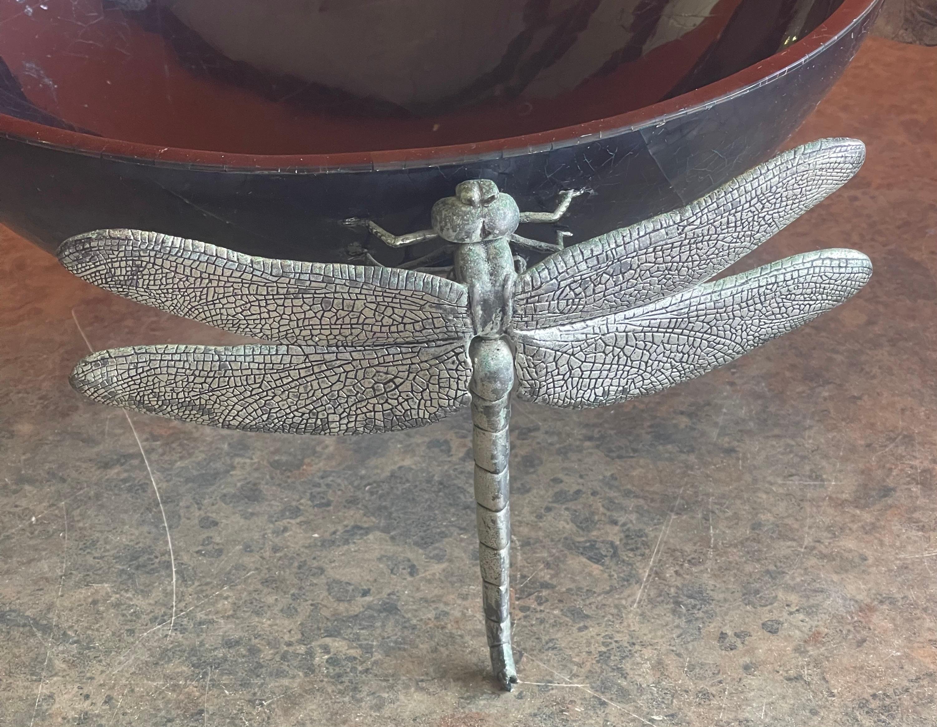 Large Black Pen Shell Centerpiece Bowl with Dragonfly Feet 1