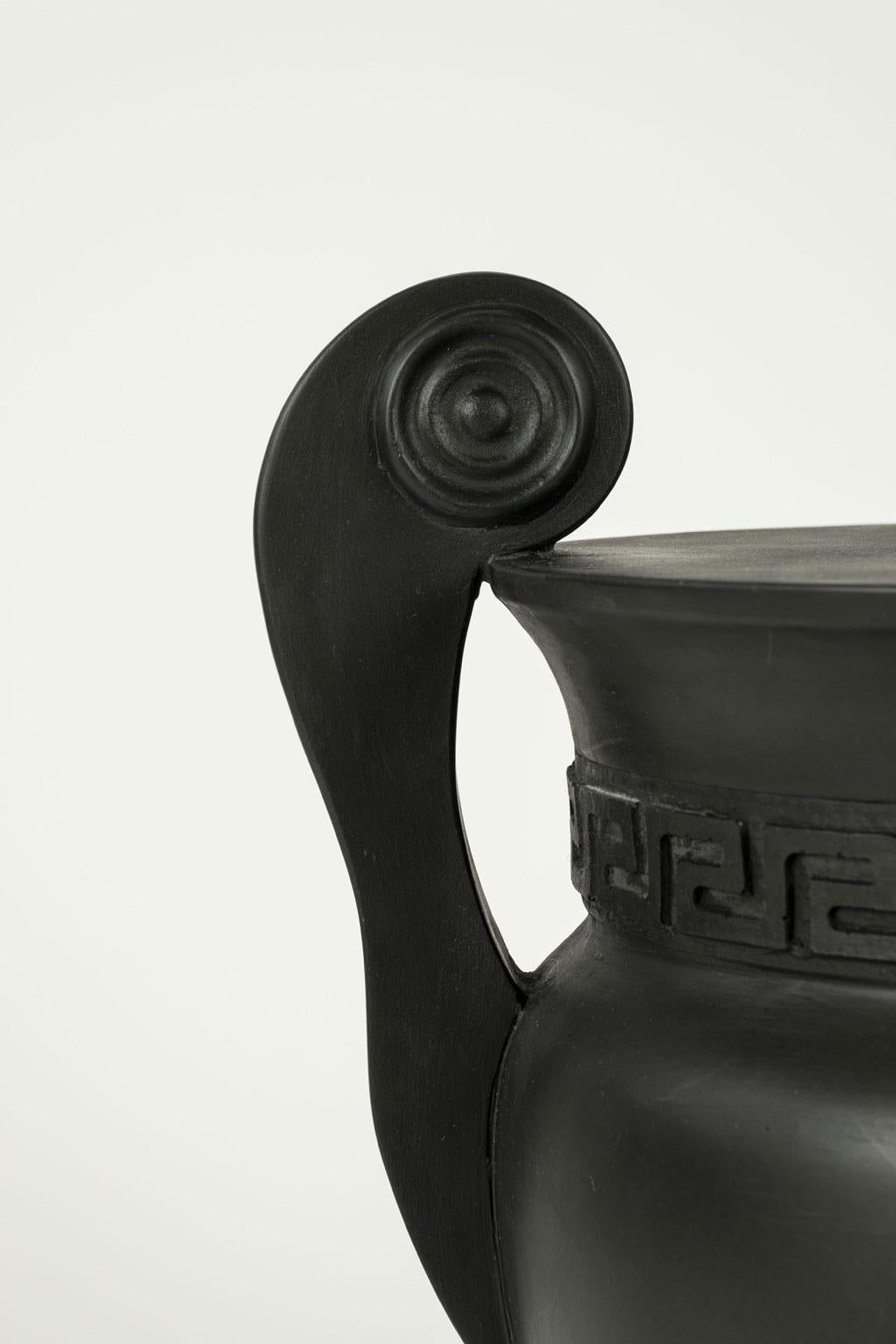 Modern Large Black Plaster Urn-Shape Lamp For Sale