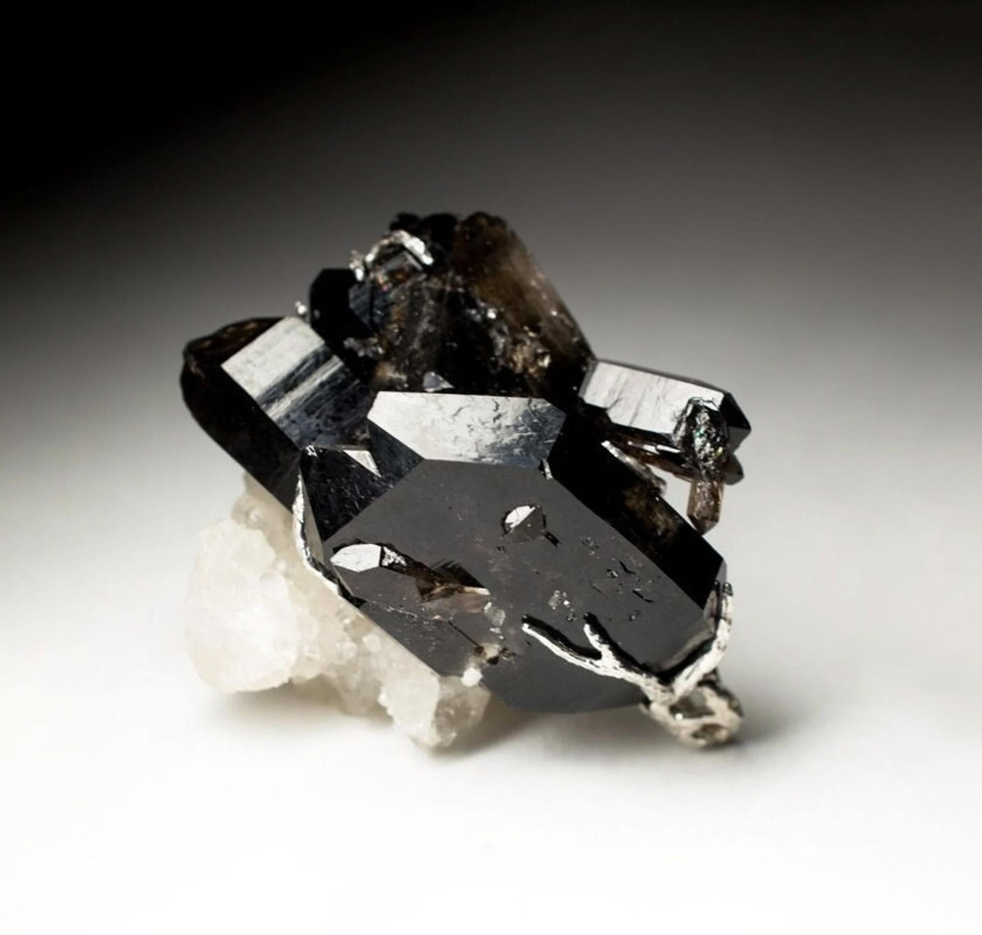 Large silver pendant with natural black Quartz Morion
crystal measurements - 0.87 х 1.26 х 1.89 in / 22 х 32 х 48 mm 
morion weight - 133.9 carats
pendant weight - 30.85 grams
pendant height - 1.97 in / 50 mm