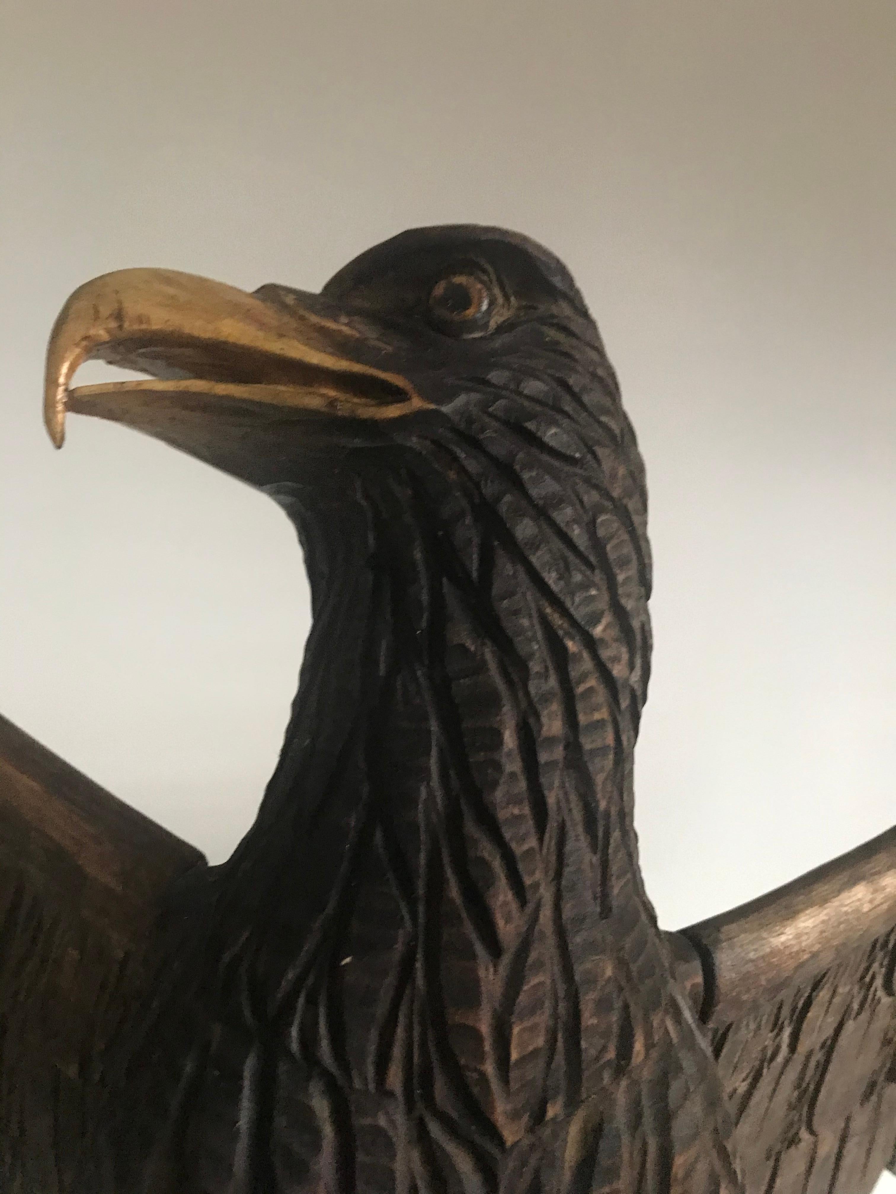 Large American Eagle Sculpture with Stand In Good Condition For Sale In Boca Raton, FL