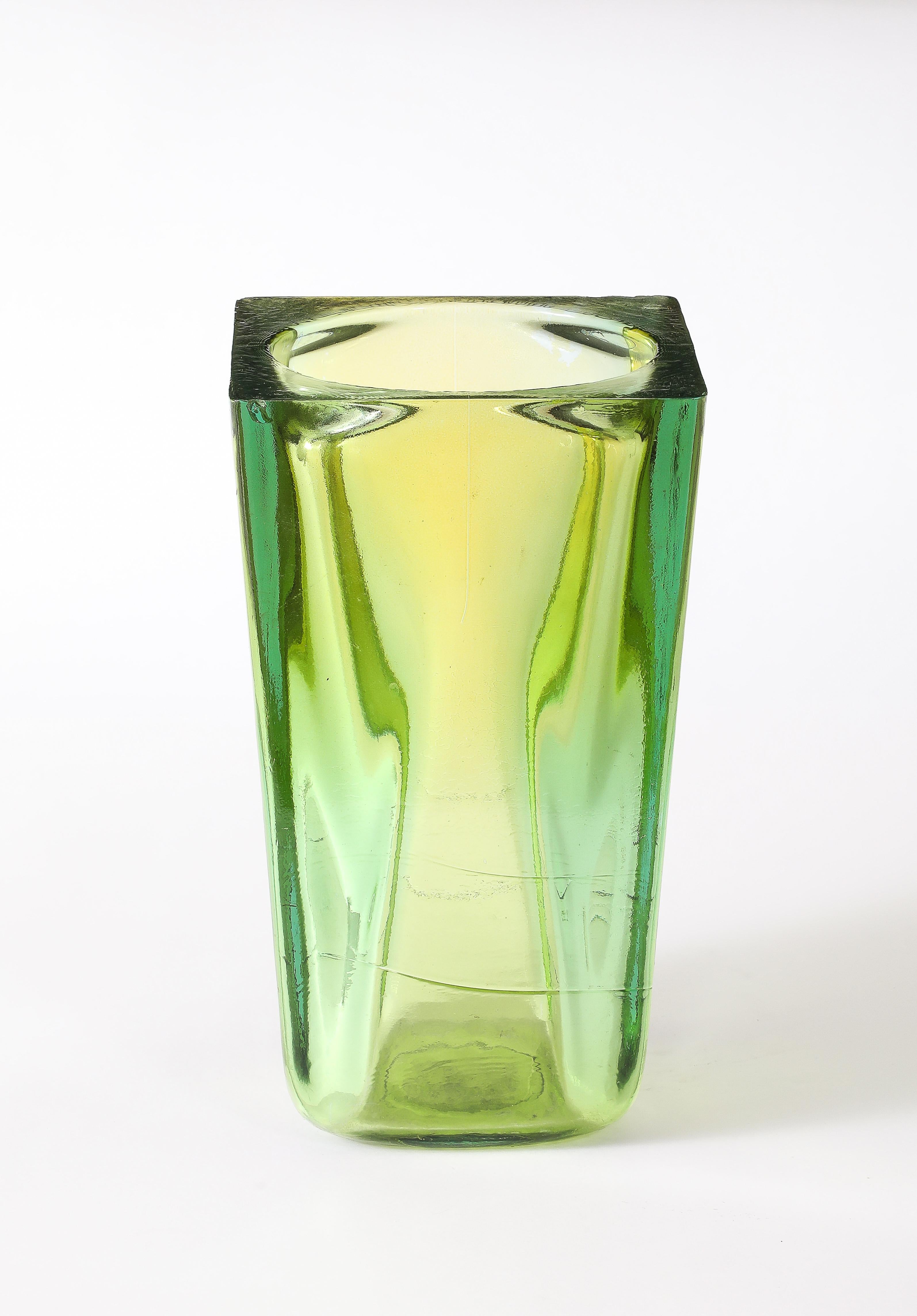 Large Blenko Cast Vase, USA 1960's In Good Condition For Sale In New York, NY