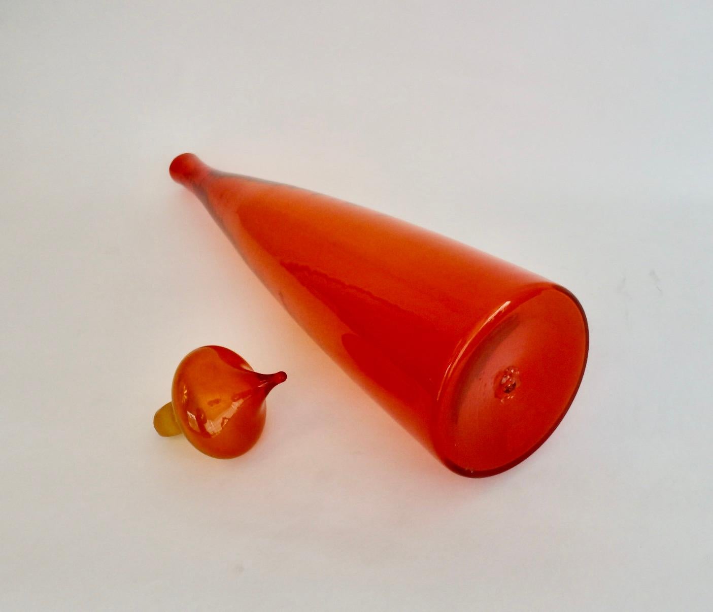 Large Blenko Glass Orange Bottle Vase with Stopper In Good Condition In Ferndale, MI