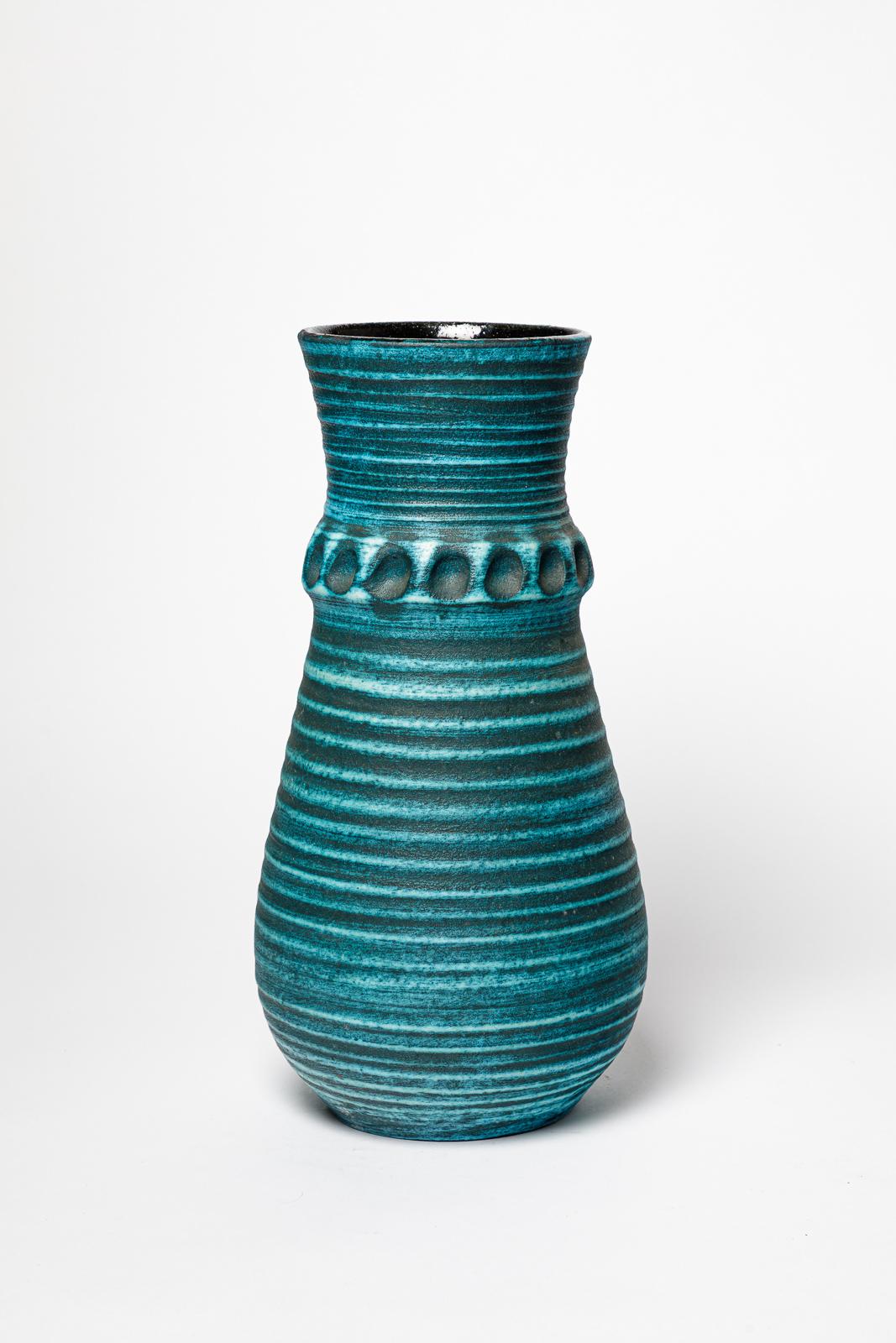 Large blue 20th century design ceramic vase by accolay circa 1950 40 cm In Excellent Condition For Sale In Neuilly-en- sancerre, FR