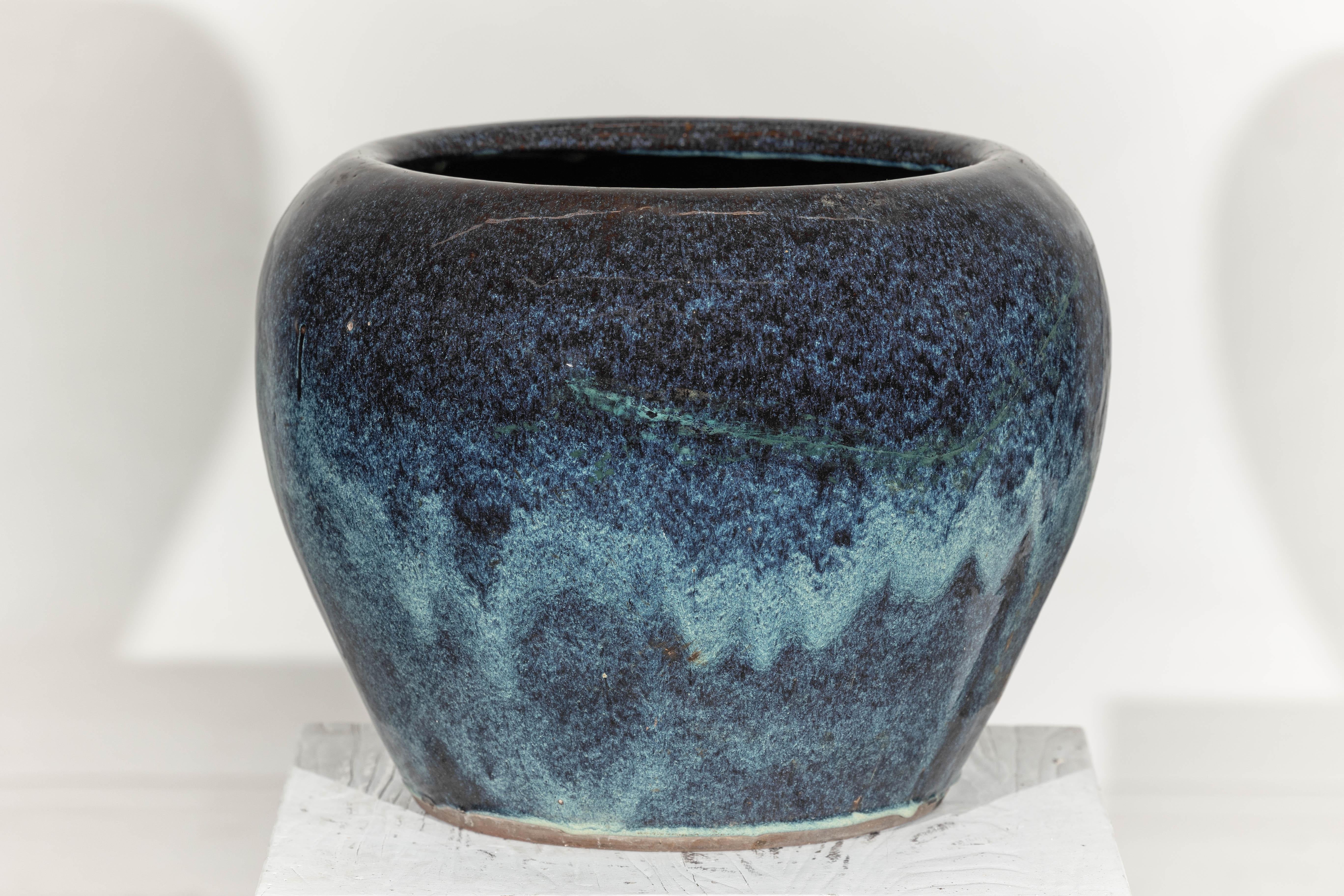 Grande jardinière en céramique émaillée bleue et aqua de forme arrondie en vente 4