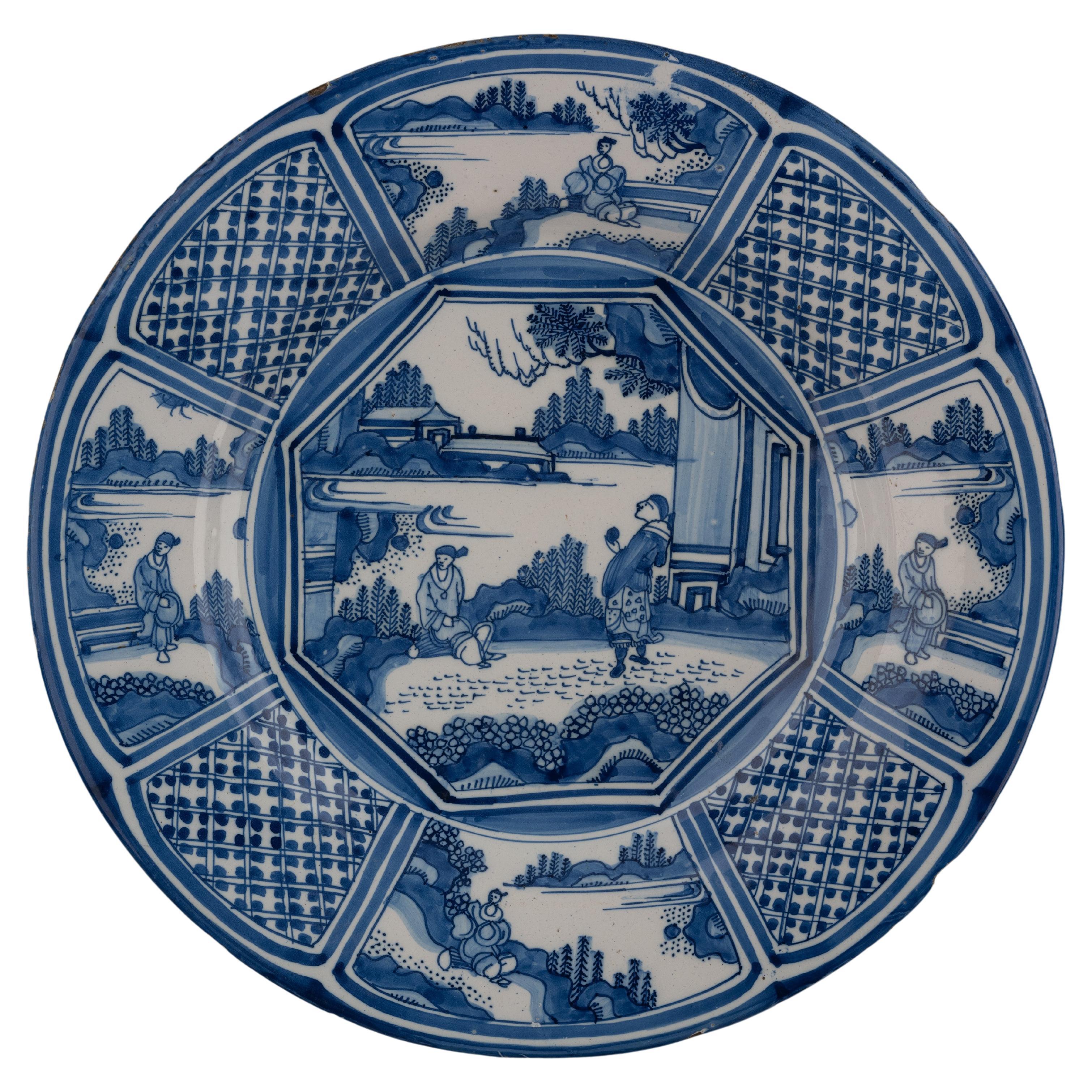 Large Blue and White Chinoiserie Dish Delft, 1650-1680 Chinese Figures For Sale