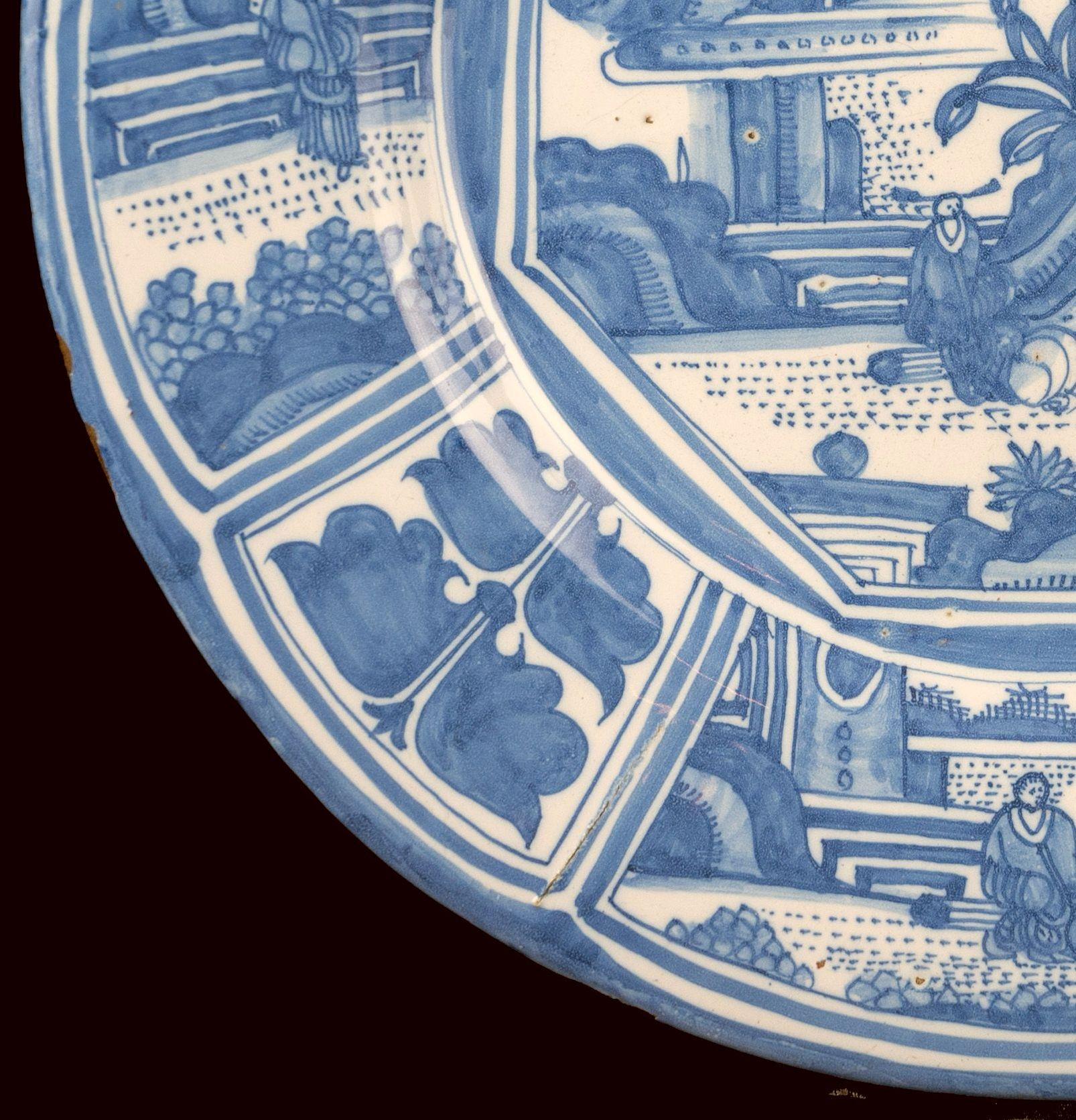 18th Century and Earlier Large Blue and White Chinoiserie Dish Delft, circa 1670 Chinese Figures For Sale